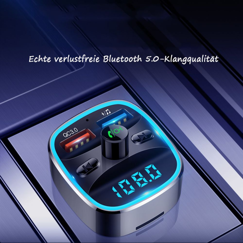 Auto-Gadget mit USB-Anschlüssen und Display. Es hat einen blauen LED-Ring. Das Gadget spielt Musik über Bluetooth ab.