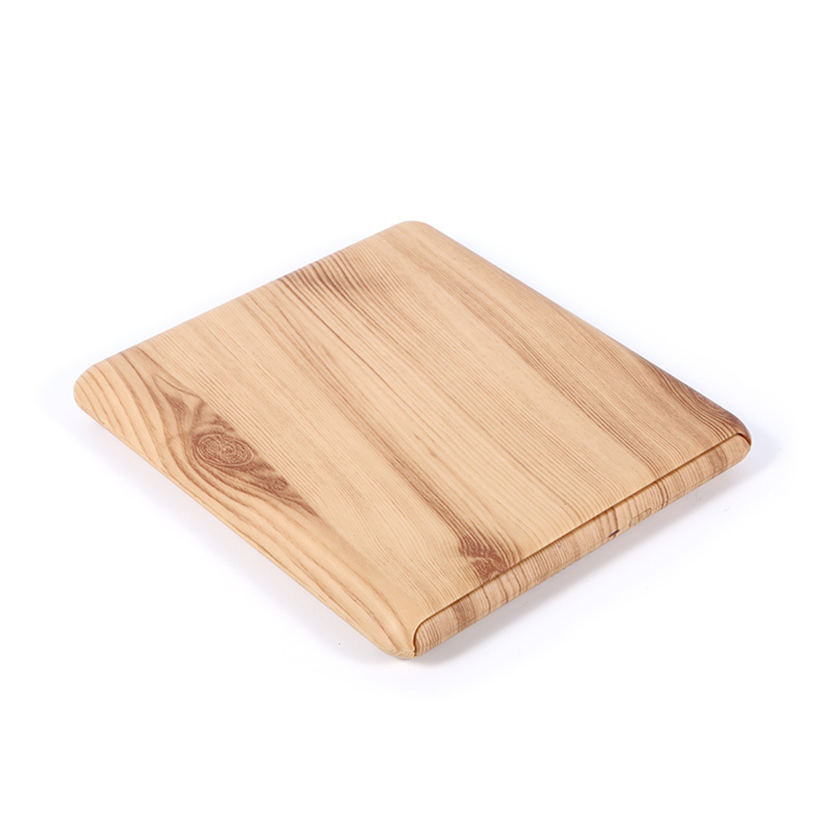 Holzschneidebrett, quadratische Form, natürliches Holzmaserungsmuster, hellbraune Farbe. Weißer Hintergrund.