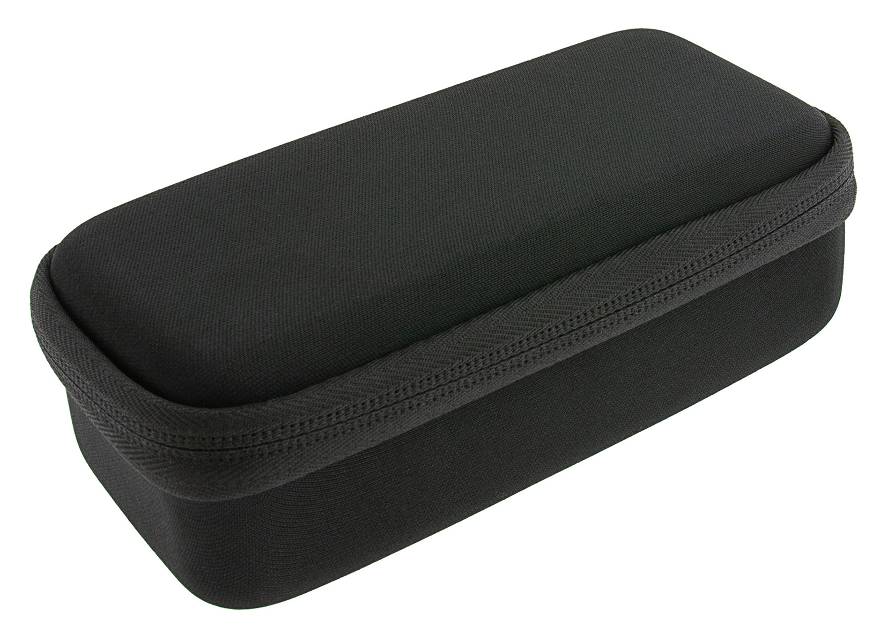 Étui noir avec une fermeture éclair. L'étui est rectangulaire et a un dessus arrondi.