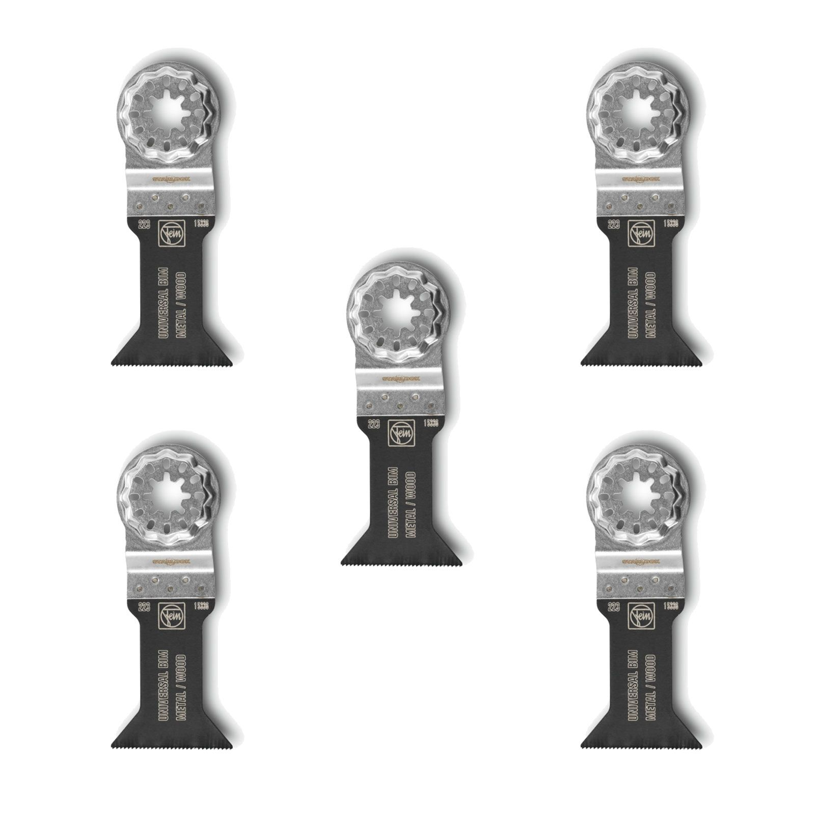 Fünf oszillierende Multi-Tool-Klingen. Klingen sind silber und schwarz, auf weißem Hintergrund.