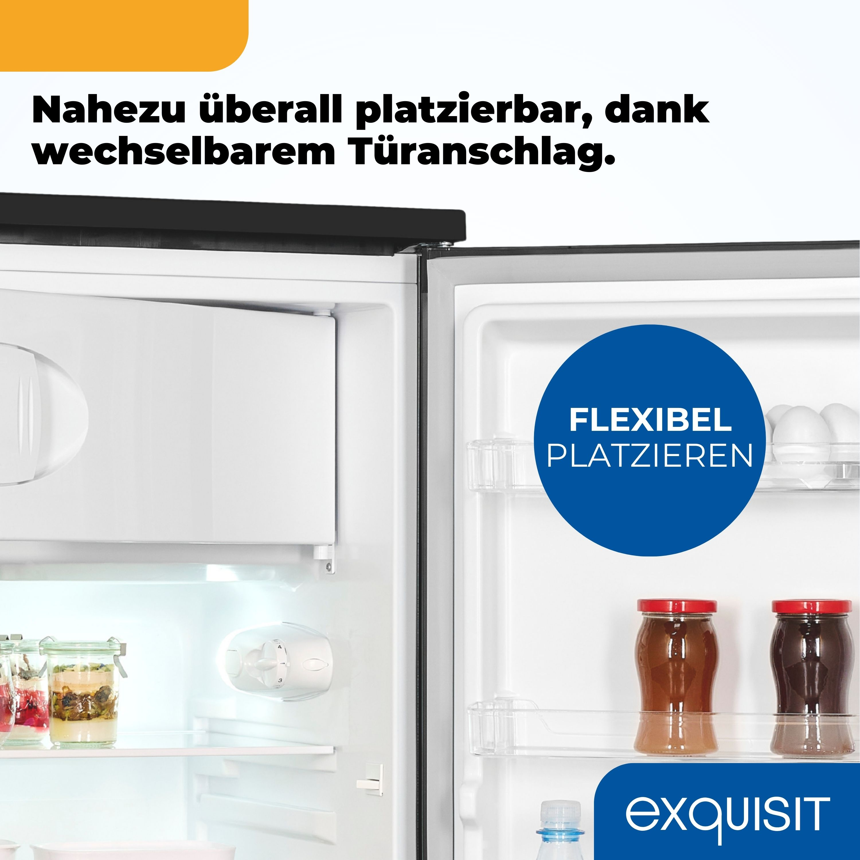 Kühlschrank mit Essen und blauem Kreis mit Text. Kühlschranktür ist offen.