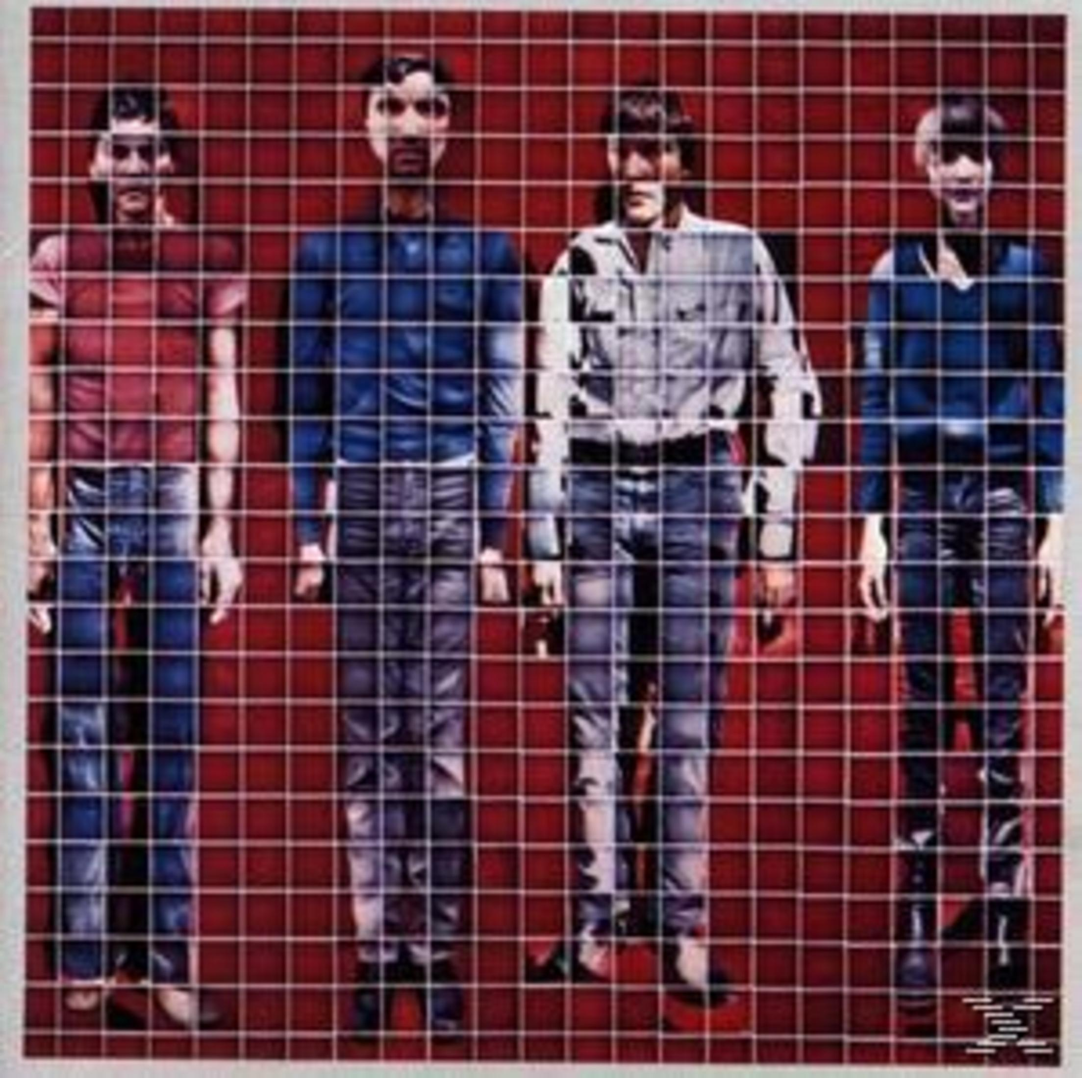 Copertina dell'album con quattro persone in una griglia. Ogni persona indossa abiti di colori diversi. Sfondo a griglia rossa.