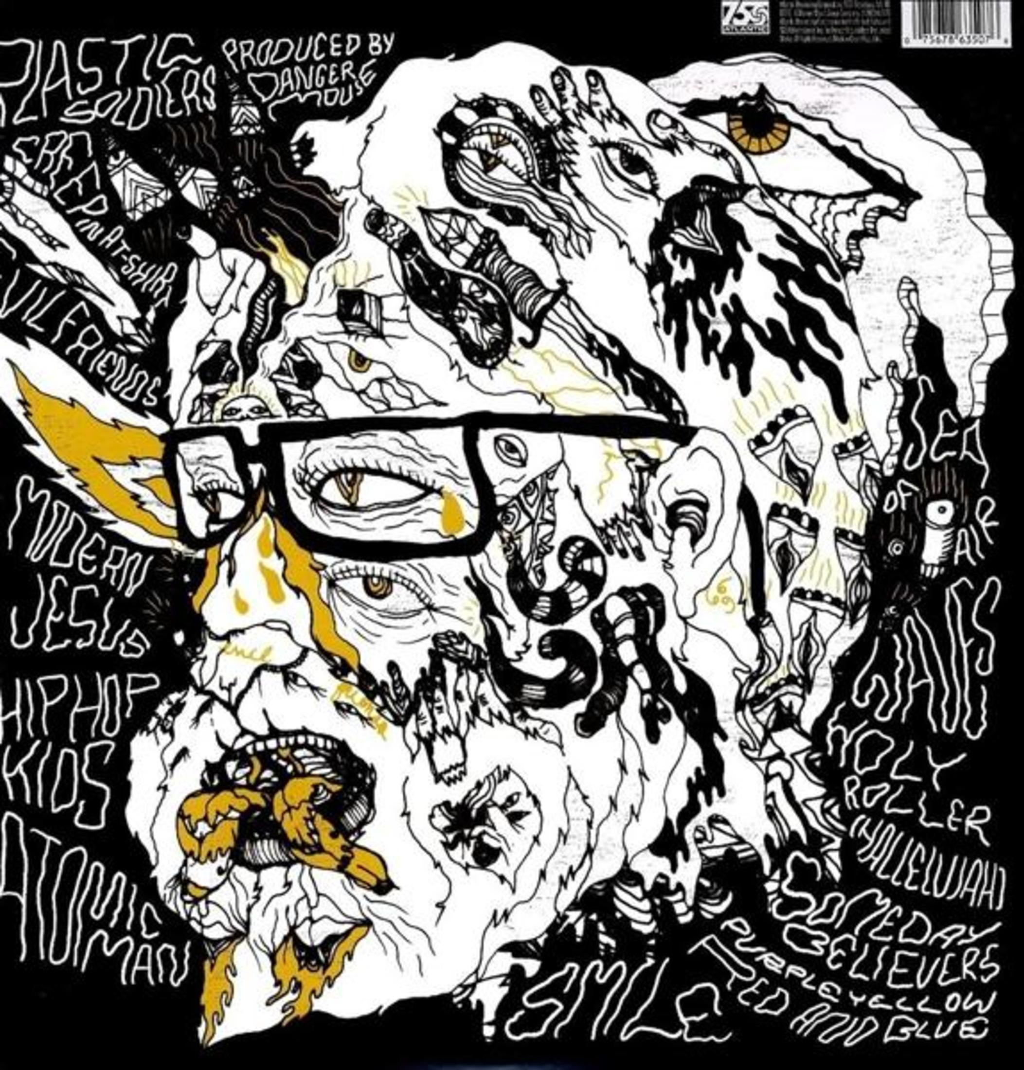 Portada del álbum, un rostro ilustrado detallado con muchos elementos.