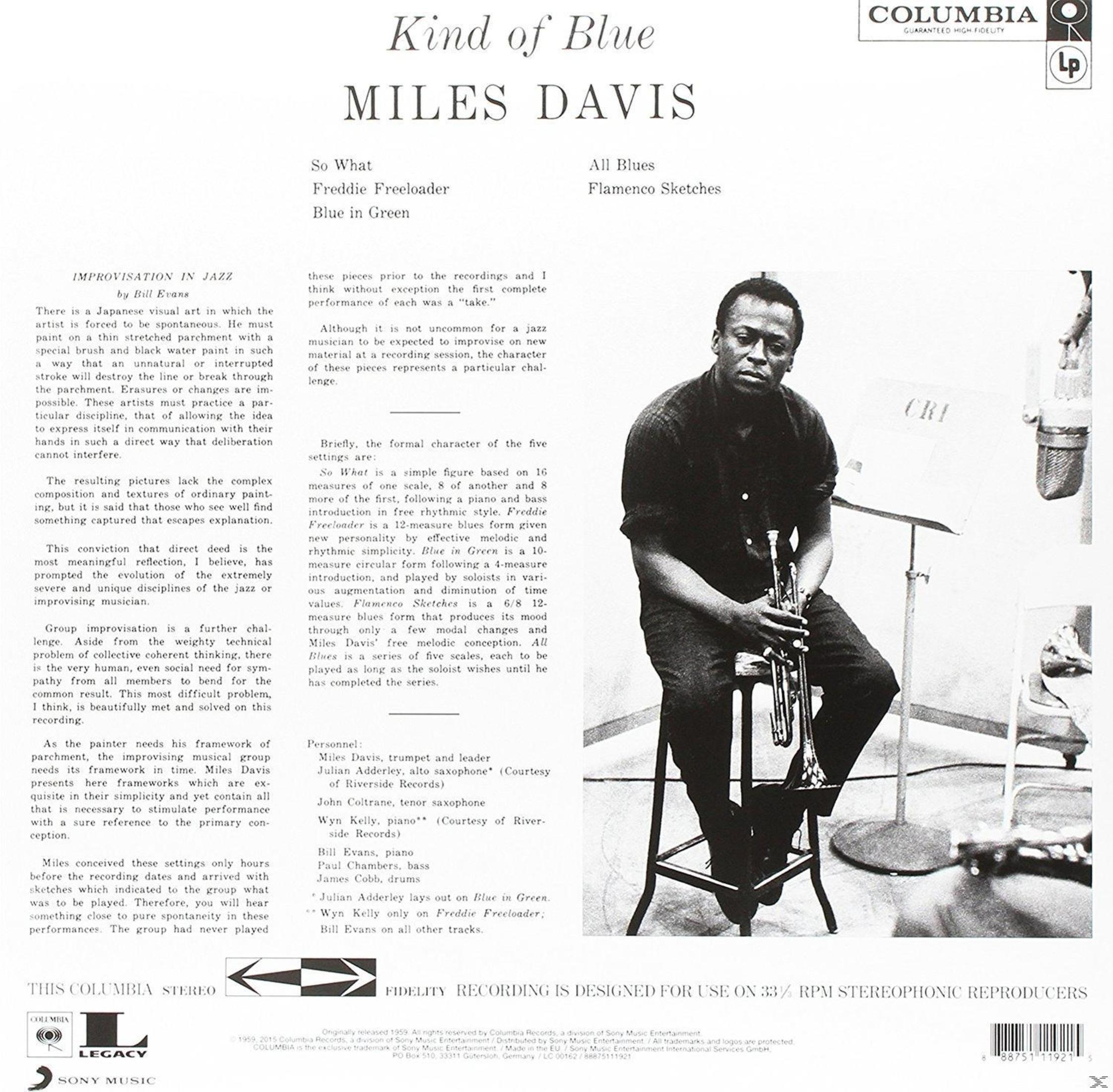 Portada del álbum con foto en blanco y negro de un hombre tocando la trompeta.