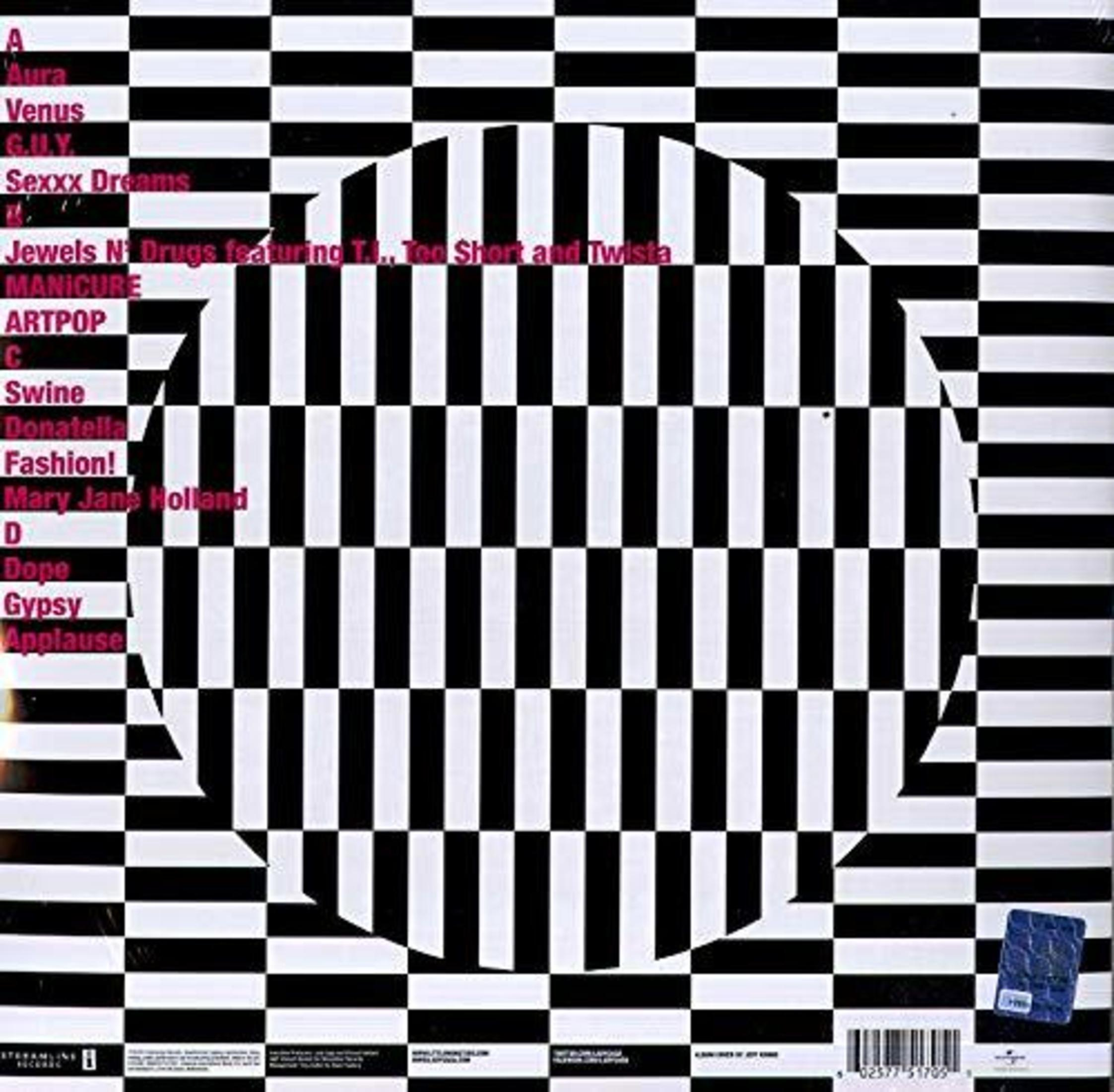 Copertina dell'album con motivo a scacchiera in bianco e nero e design circolare.