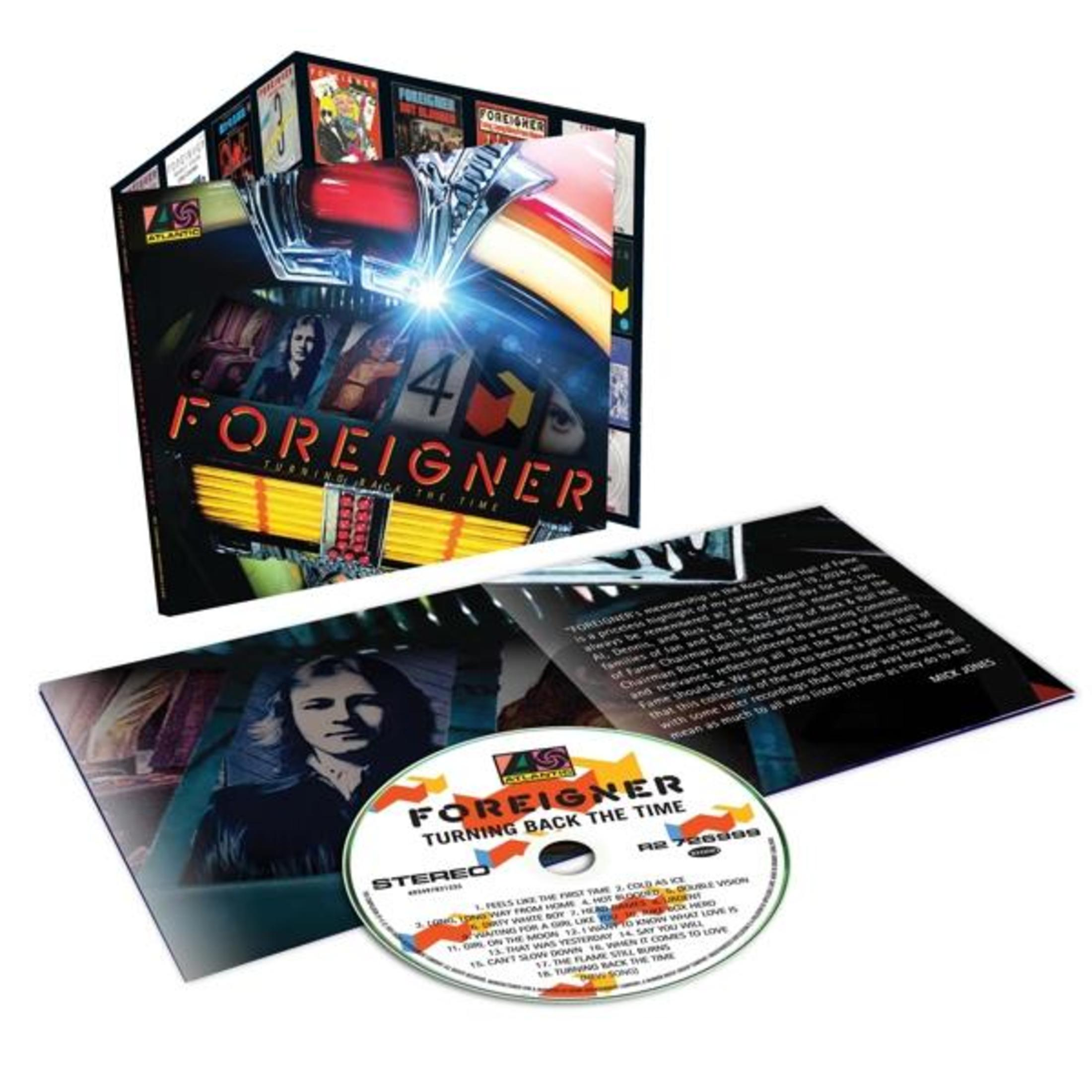 Copertina dell'album dei Foreigner, con il CD e la custodia visibili, dal design retrò.
