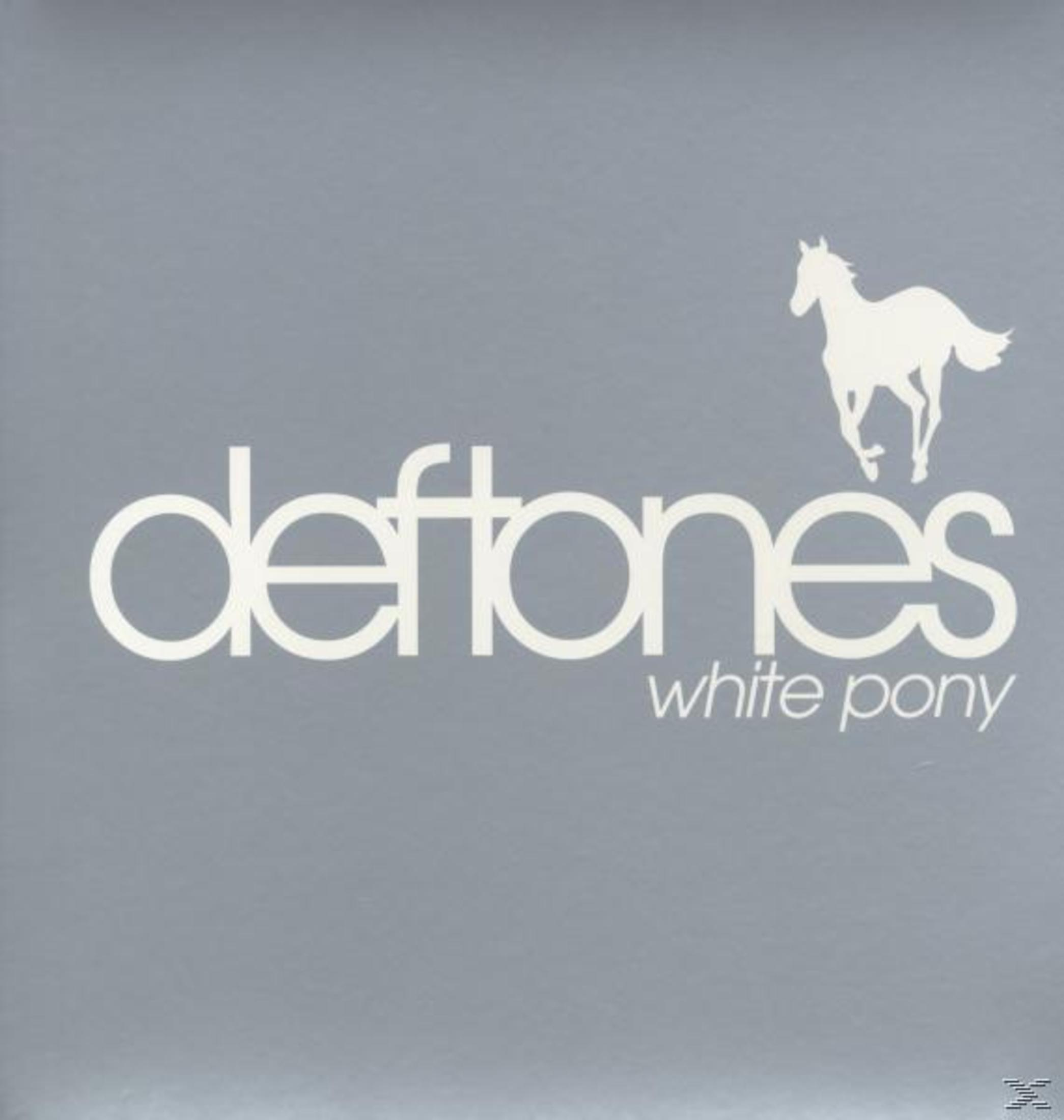 Copertina dell'album Deftones White Pony, con il logo della band e una silhouette di cavallo bianco.
