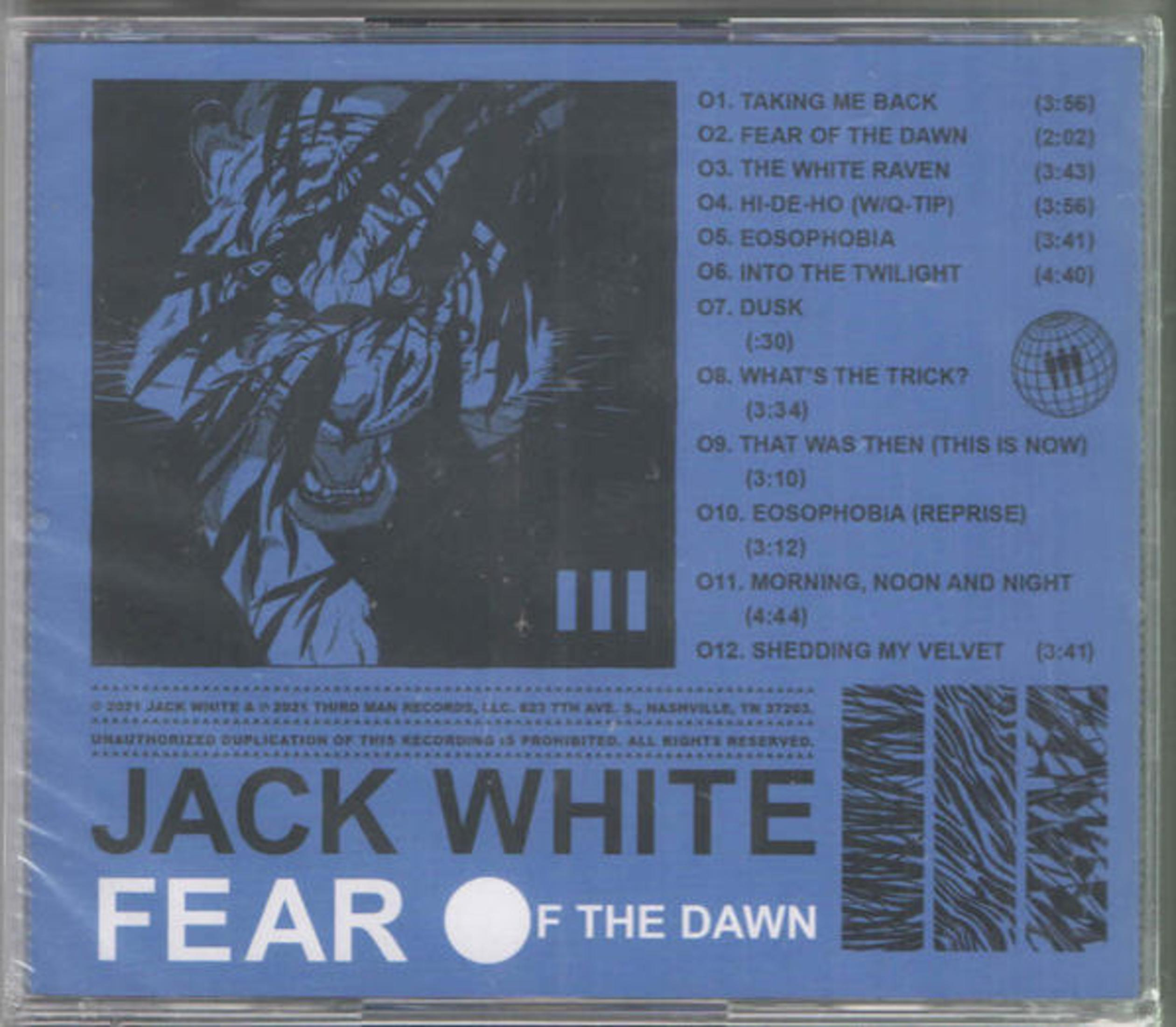 Cd-hoes: Tracklist van Jack White's 'Fear of the Dawn' op een blauwe achtergrond met een tijgerillustratie.