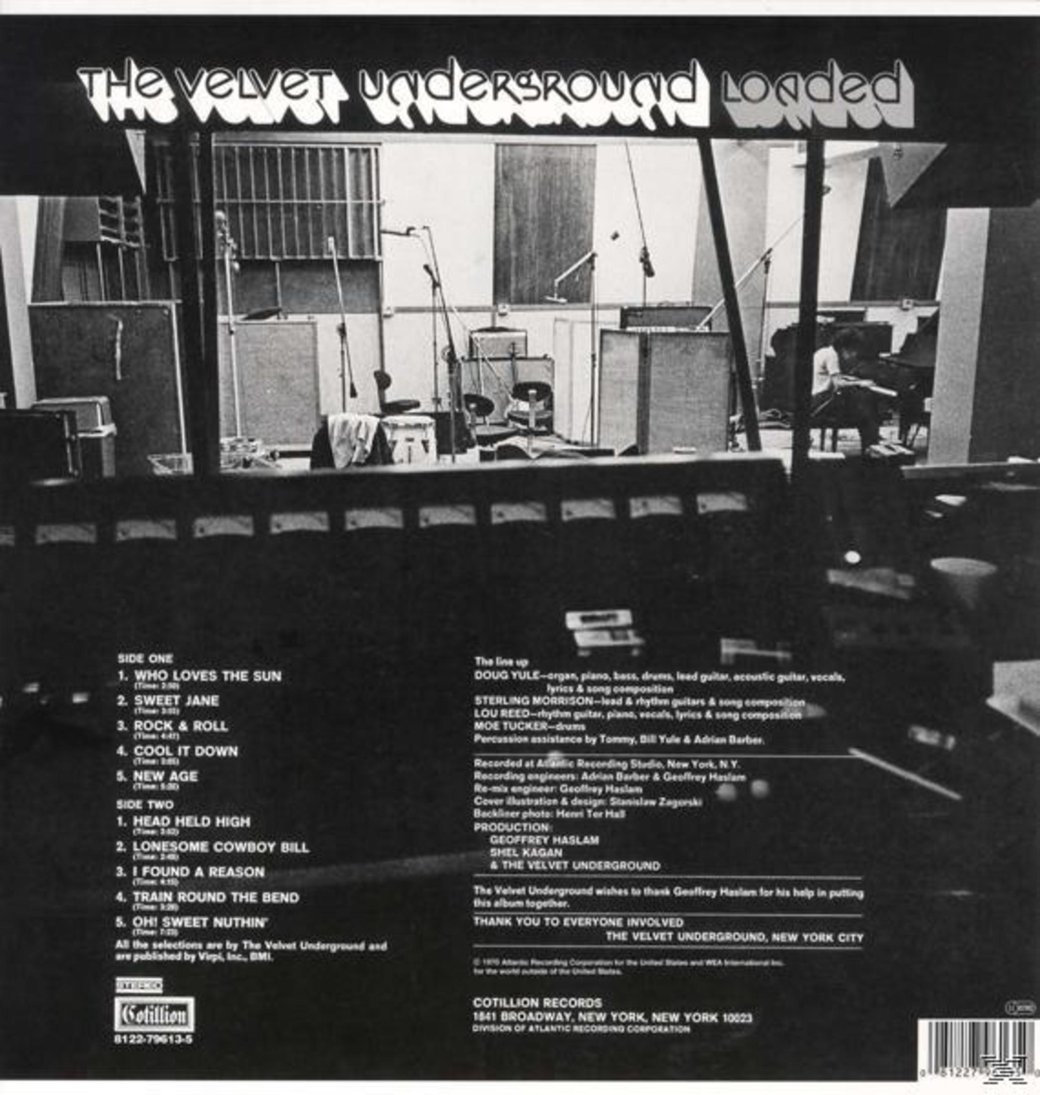 Copertina dell'album The Velvet Underground Loaded. Una stanza con strumenti e membri della band.