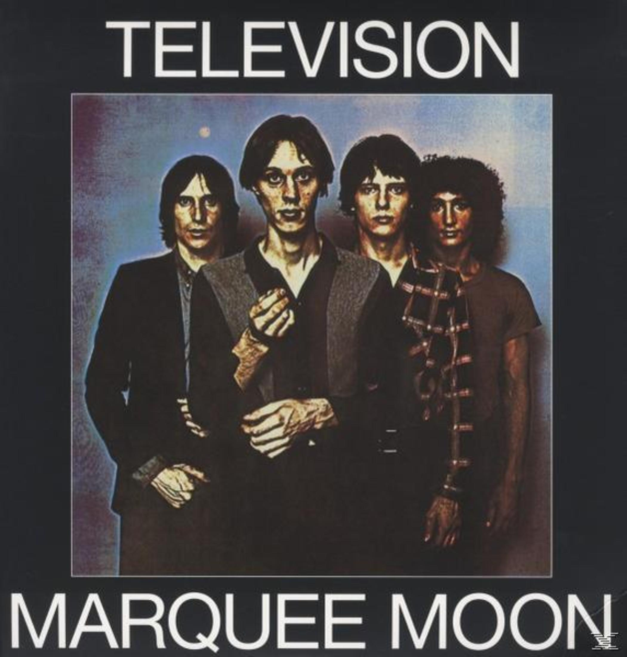 Copertina dell'album: Quattro uomini in giacca e cravatta in piedi insieme. Sfondo nero. Le parole 'Television' e 'Marquee Moon'.