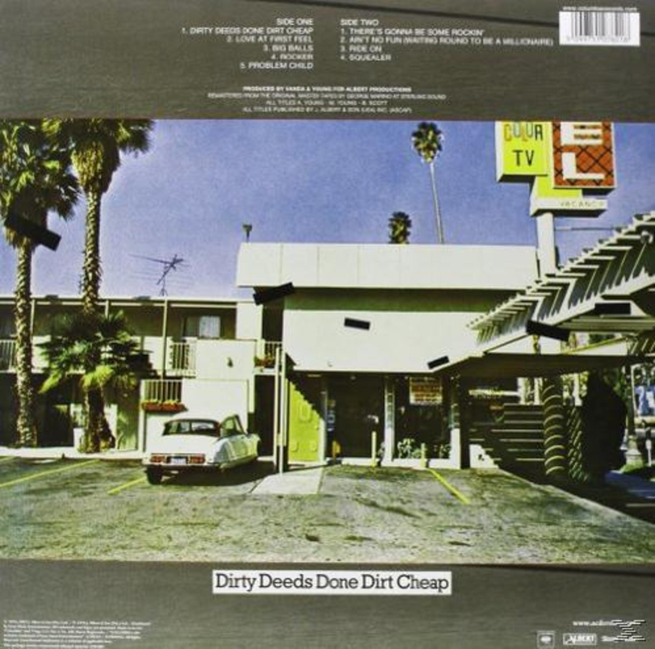 Copertina dell'album. Scena di un motel con palme. Testo: "Dirty Deeds Done Dirt Cheap".