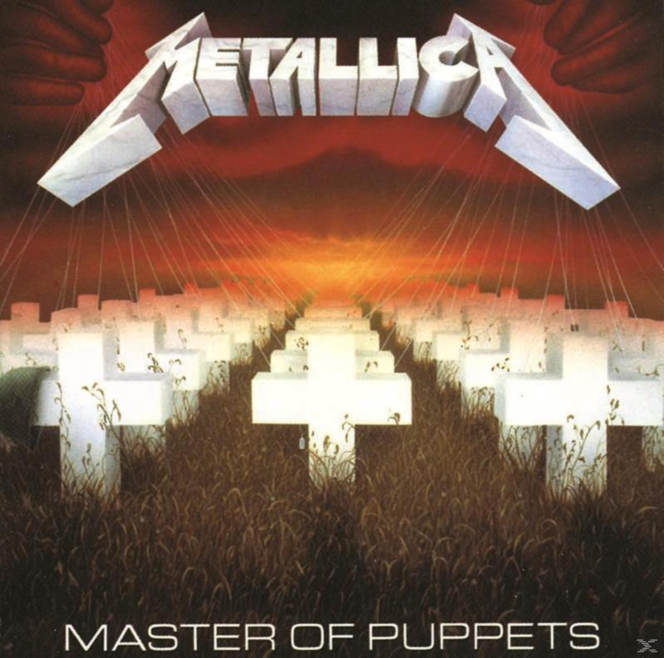 Albumhoes. Metallica, Master of Puppets. Witte kruizen in een veld, oranje zonsondergang en bandlogo.