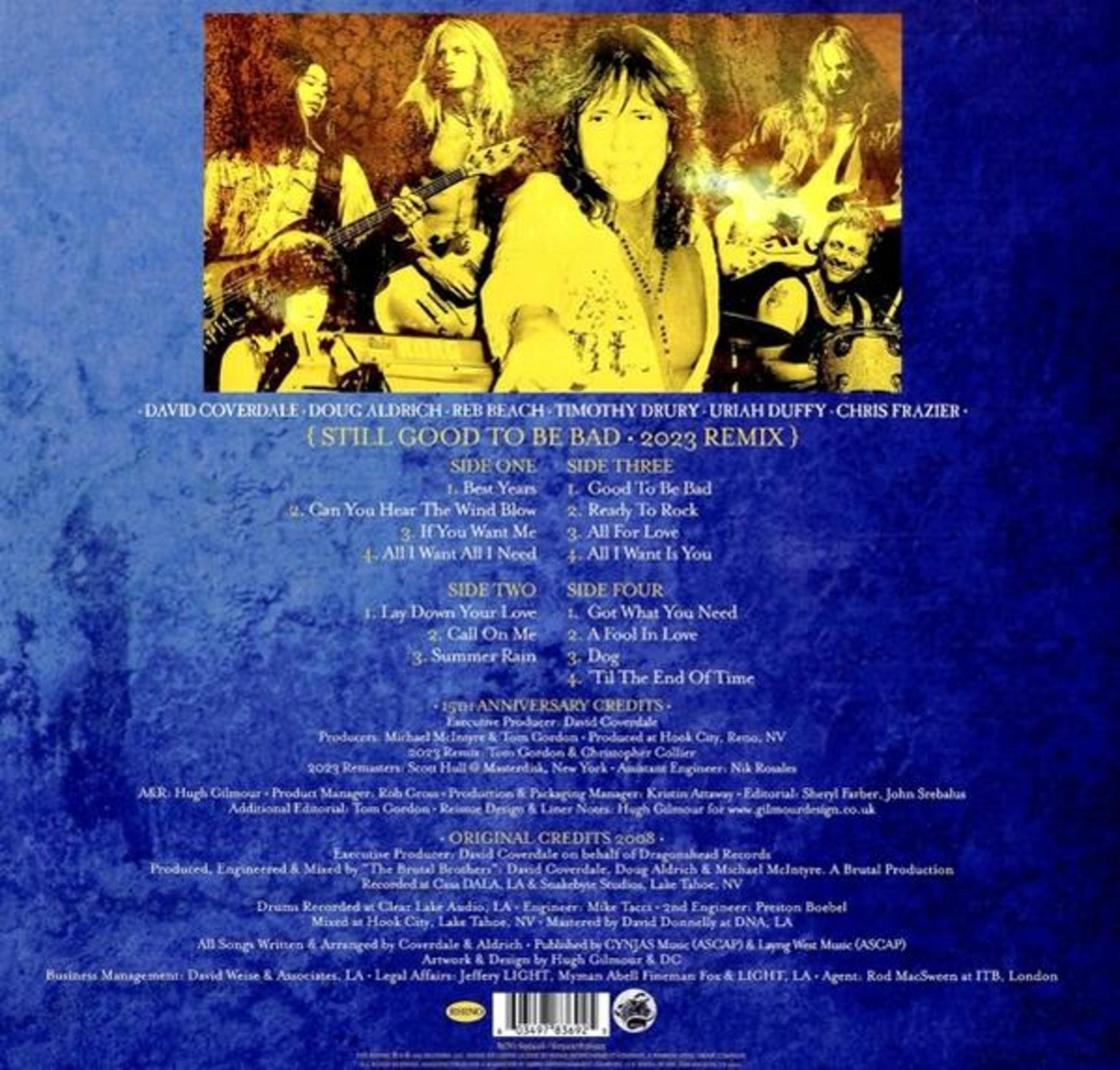 Contraportada del álbum de David Coverdale. El texto enumera los títulos de las canciones y los créditos. Imagen de los miembros de la banda en el fondo.