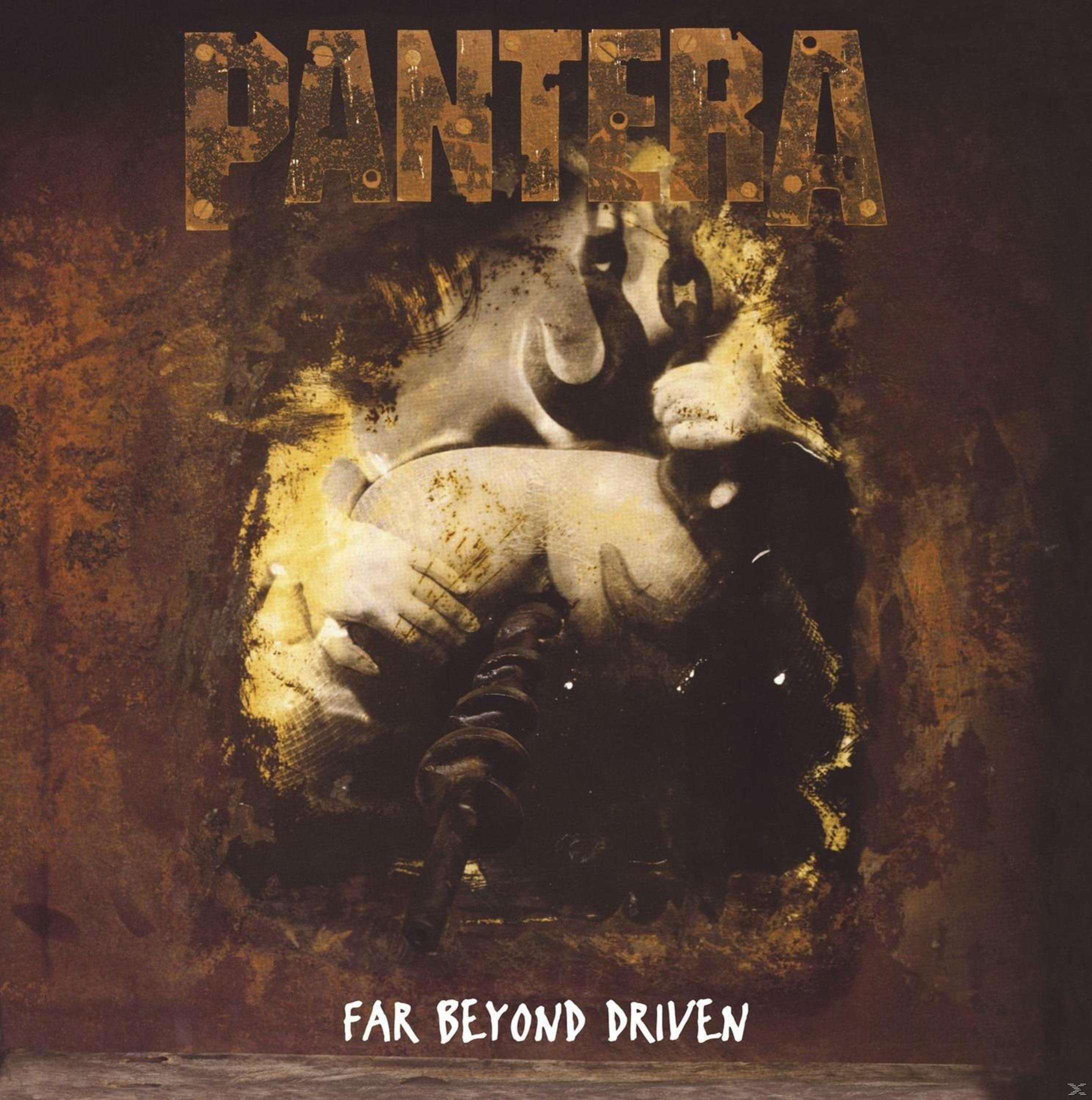 La copertina dell'album mostra arte astratta e le parole: FAR BEYOND DRIVEN.