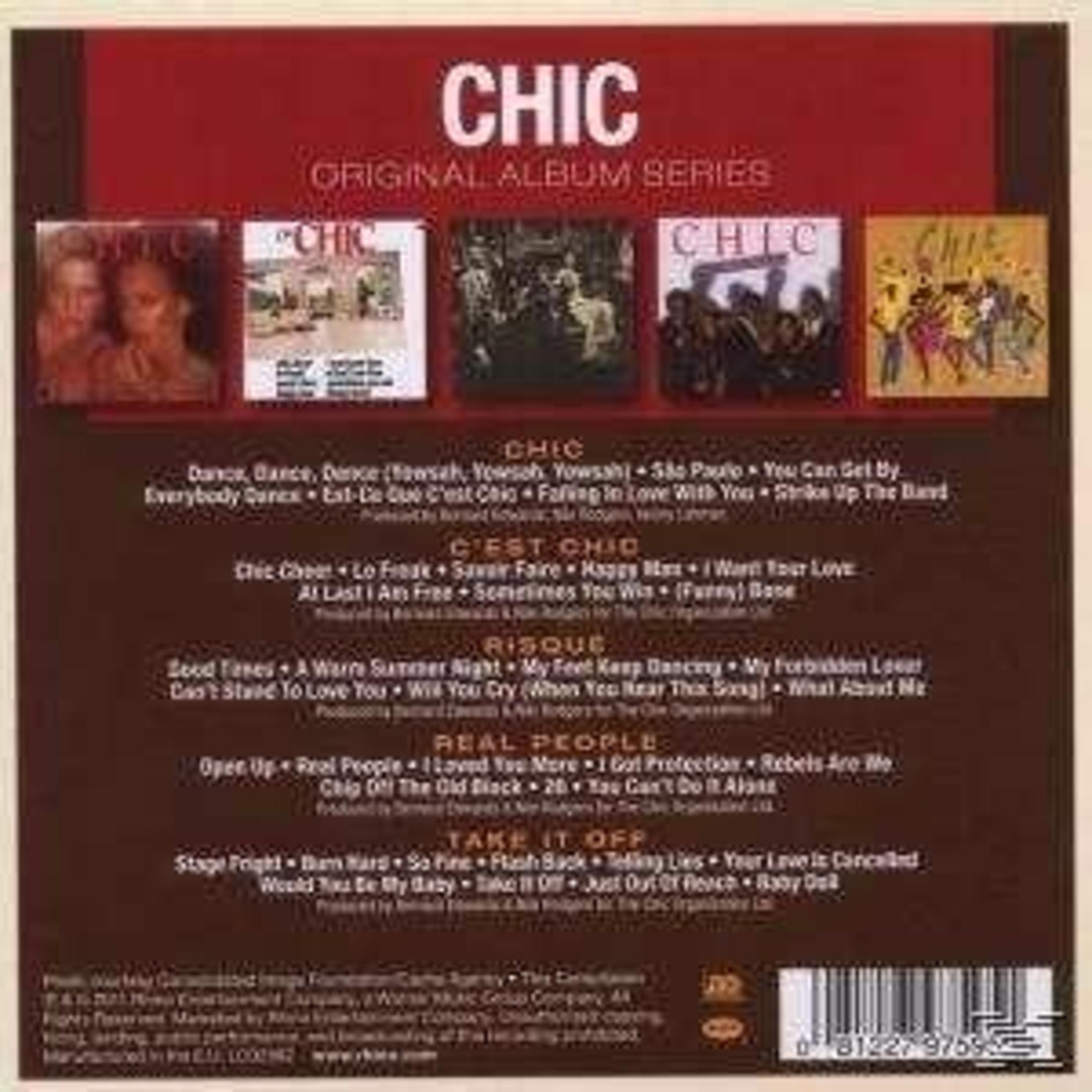 Copertina dell'album: serie di album CHIC con cinque copertine di album e tracklist. Sfondo marrone.