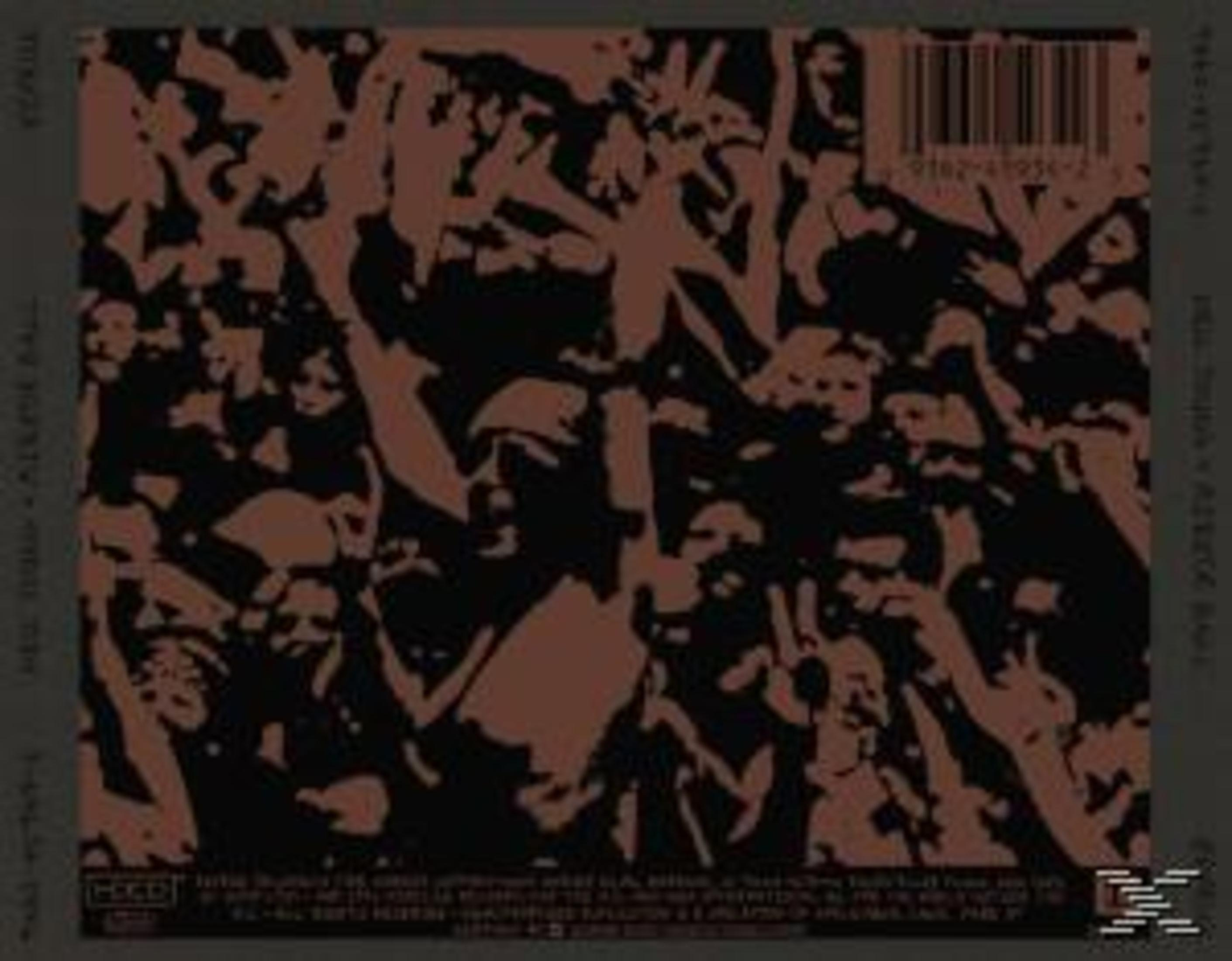 Copertina dell'album: immagine marrone e nera di una folla di persone, sfondo nero con testo.