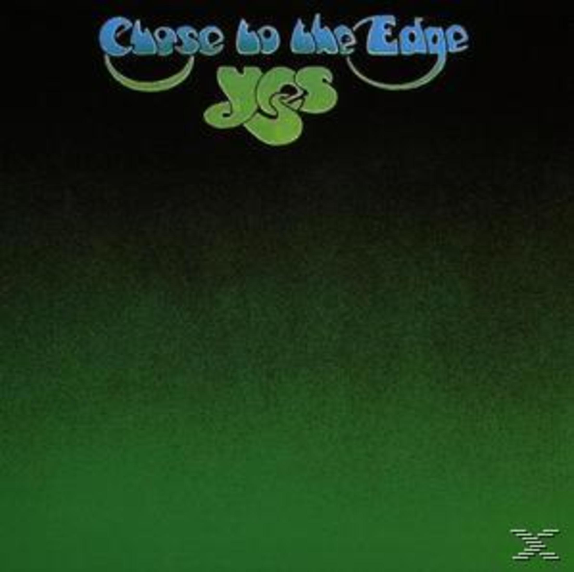 Copertina dell'album Yes, sfondo a gradiente verde, testo 'Close to the Edge'.