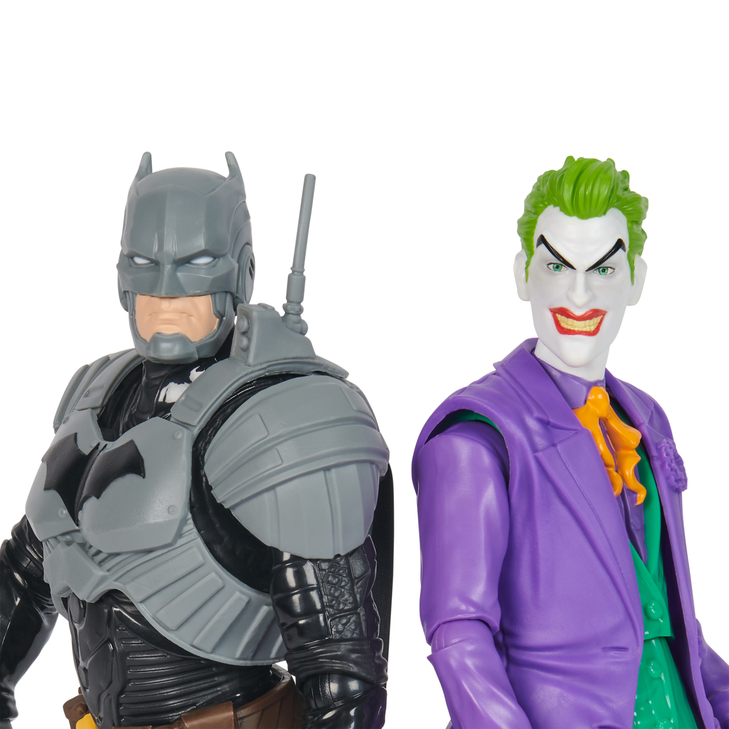 Figurki Batmana i Jokera. Batman jest szary i czarny, a Joker nosi fiolet i zieleń.