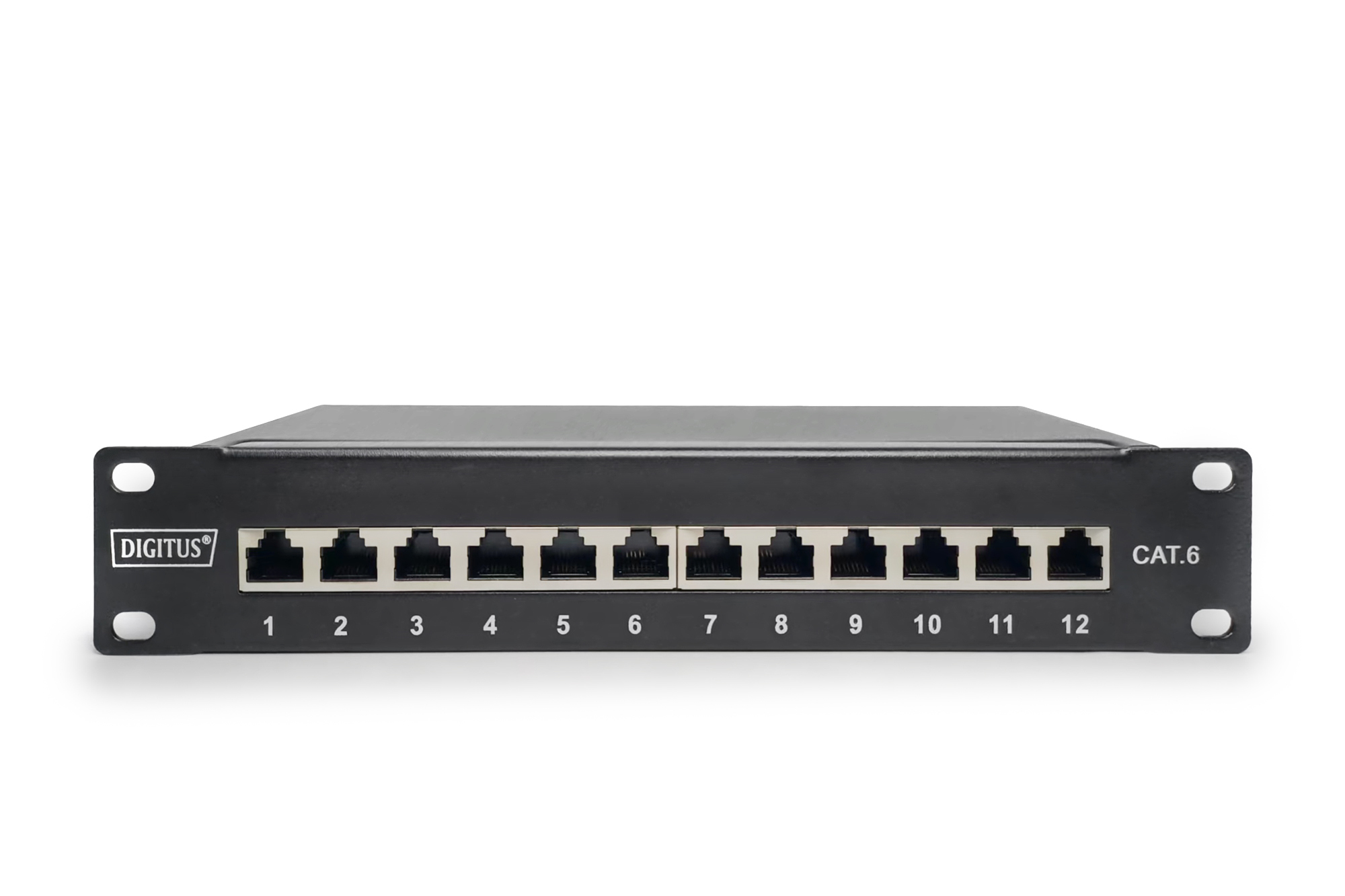 Ein schwarzes Patchpanel für Ethernet-Kabel. Es hat nummerierte Anschlüsse. Der Hintergrund ist weiß.