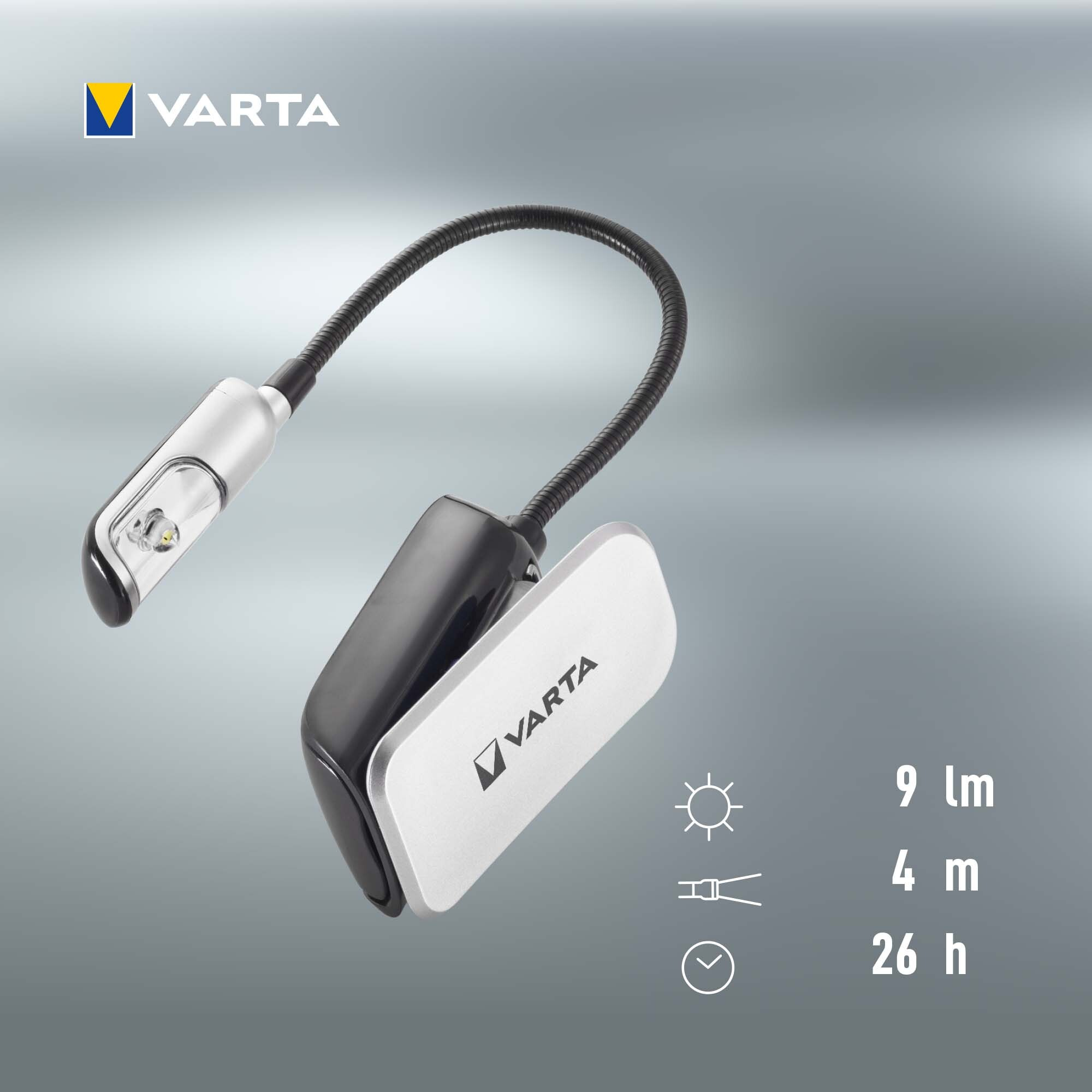 Lampada da lettura a LED VARTA. Collo flessibile, clip nera e testa luminosa argentata. Sfondo grigio.