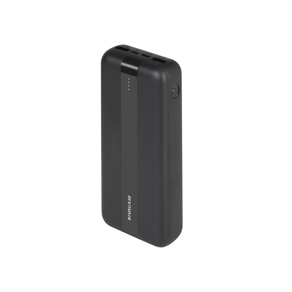 Un power bank nero con più porte e la scritta 'RIVACASE' stampata sopra.