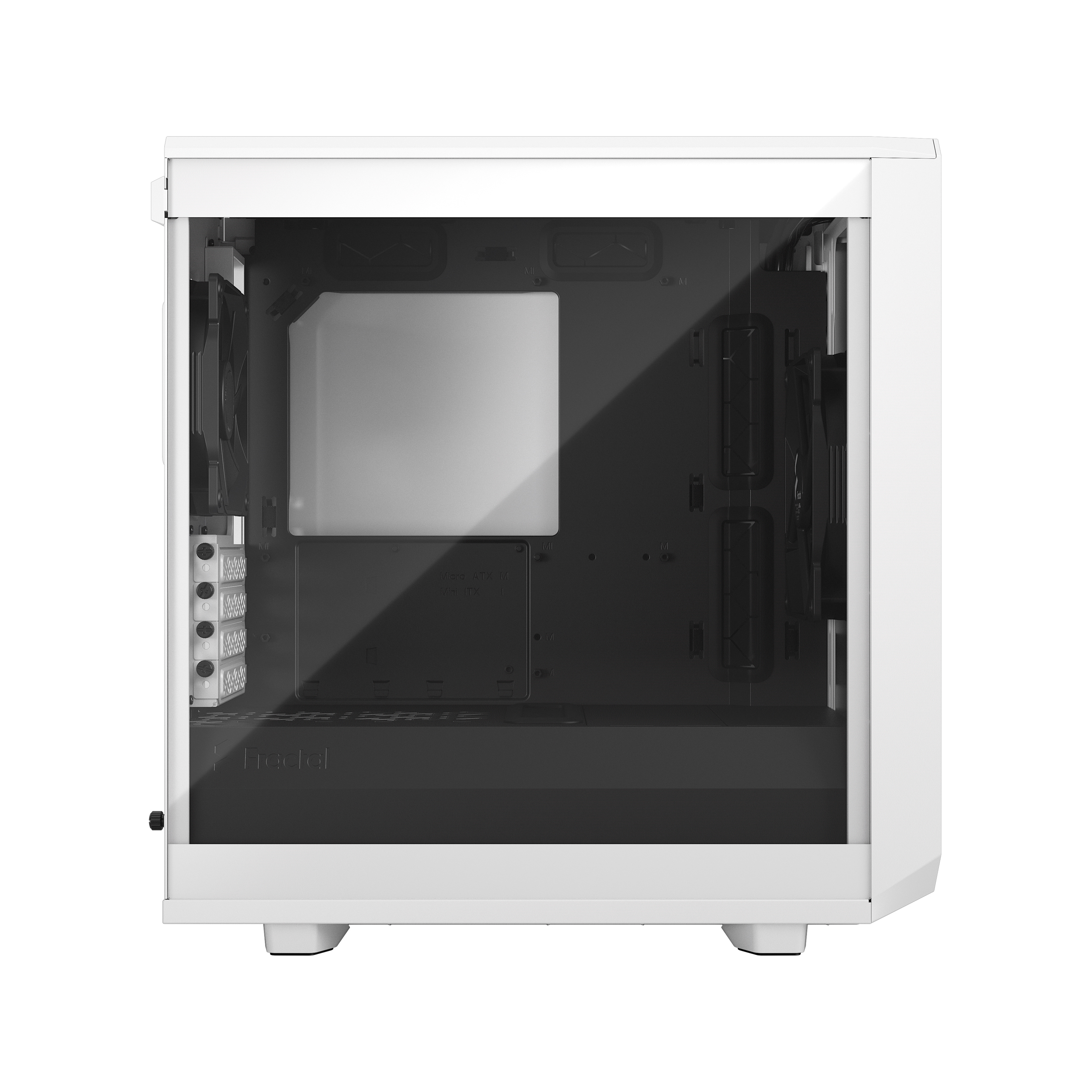 Witte computerkast, vooraanzicht, met doorzichtig zijpaneel.