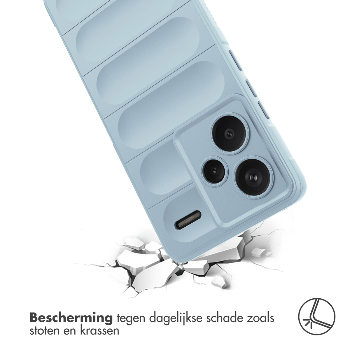 Een lichtblauwe telefoonhoes, gedeeltelijk gebroken, met tekst in het Nederlands.