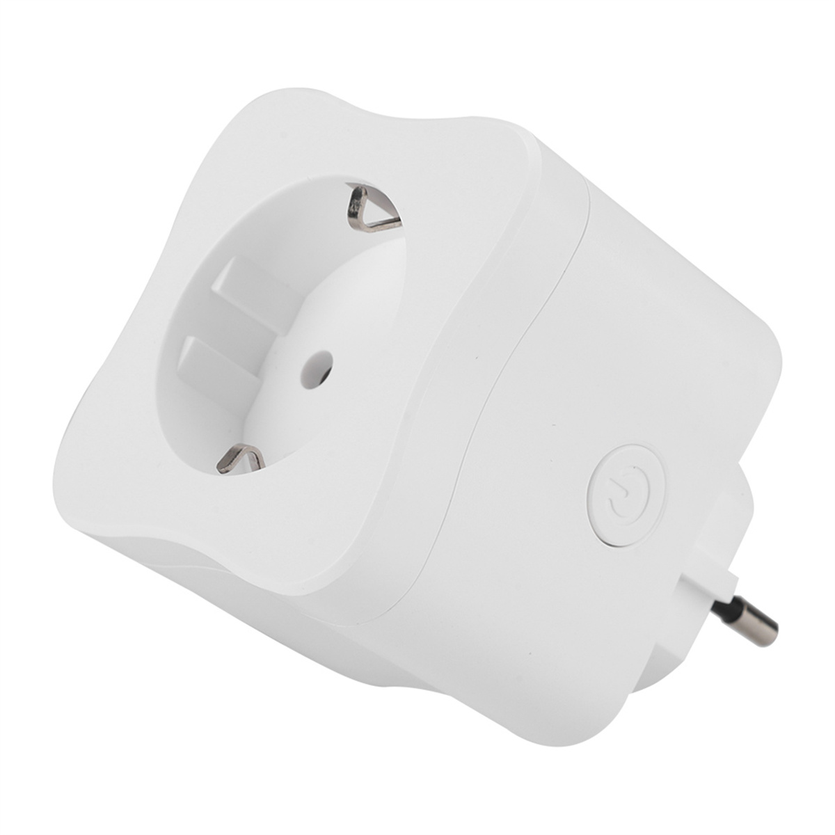 Weißer Smart-Stecker mit Eurostecker und Ein/Aus-Taste, schräge Perspektive auf Weiß.