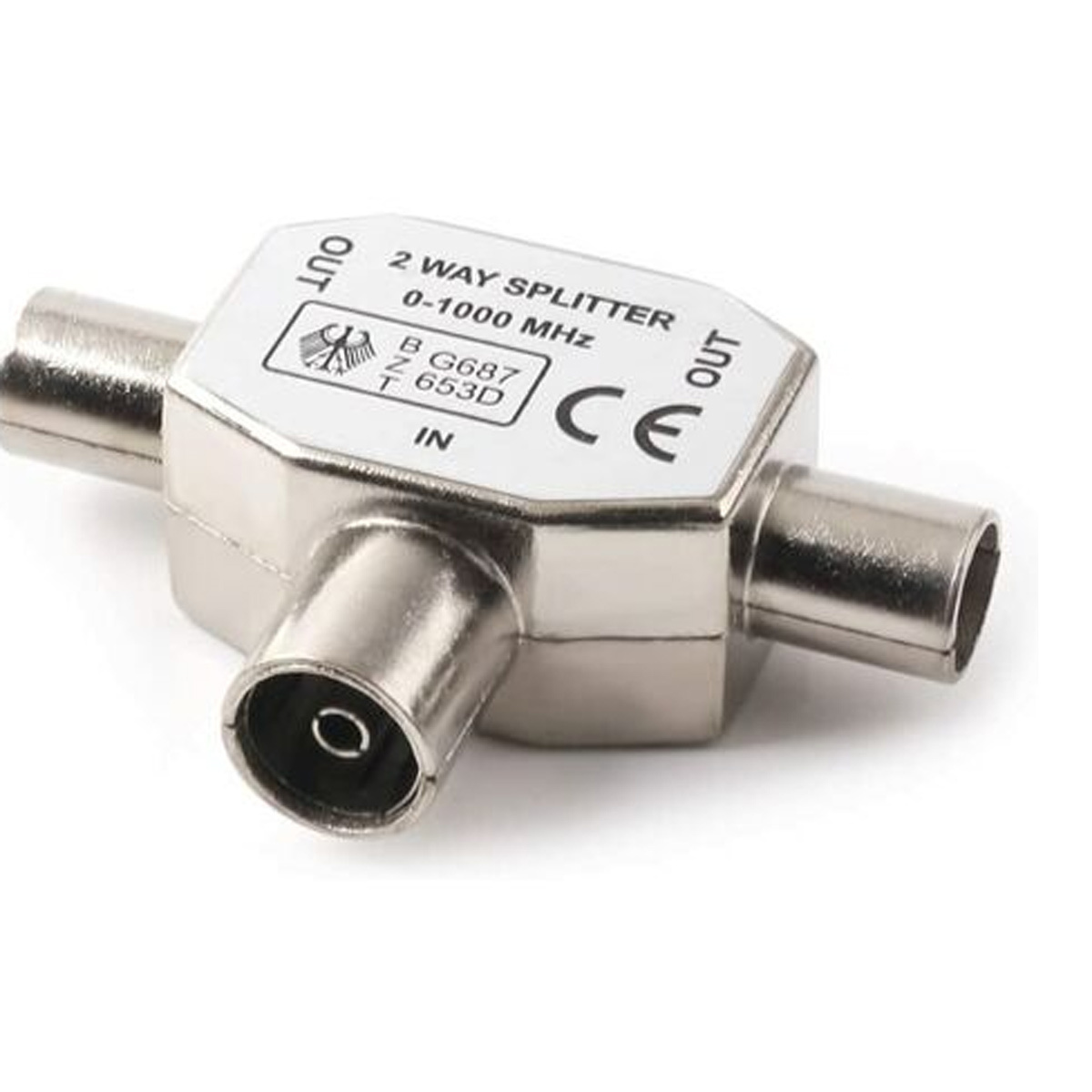 Silberner 2-Wege-Splitter mit drei Anschlüssen und einem weißen Etikett. Text auf dem Etikett: 2 WAY SPLITTER 0-1000 MHz.