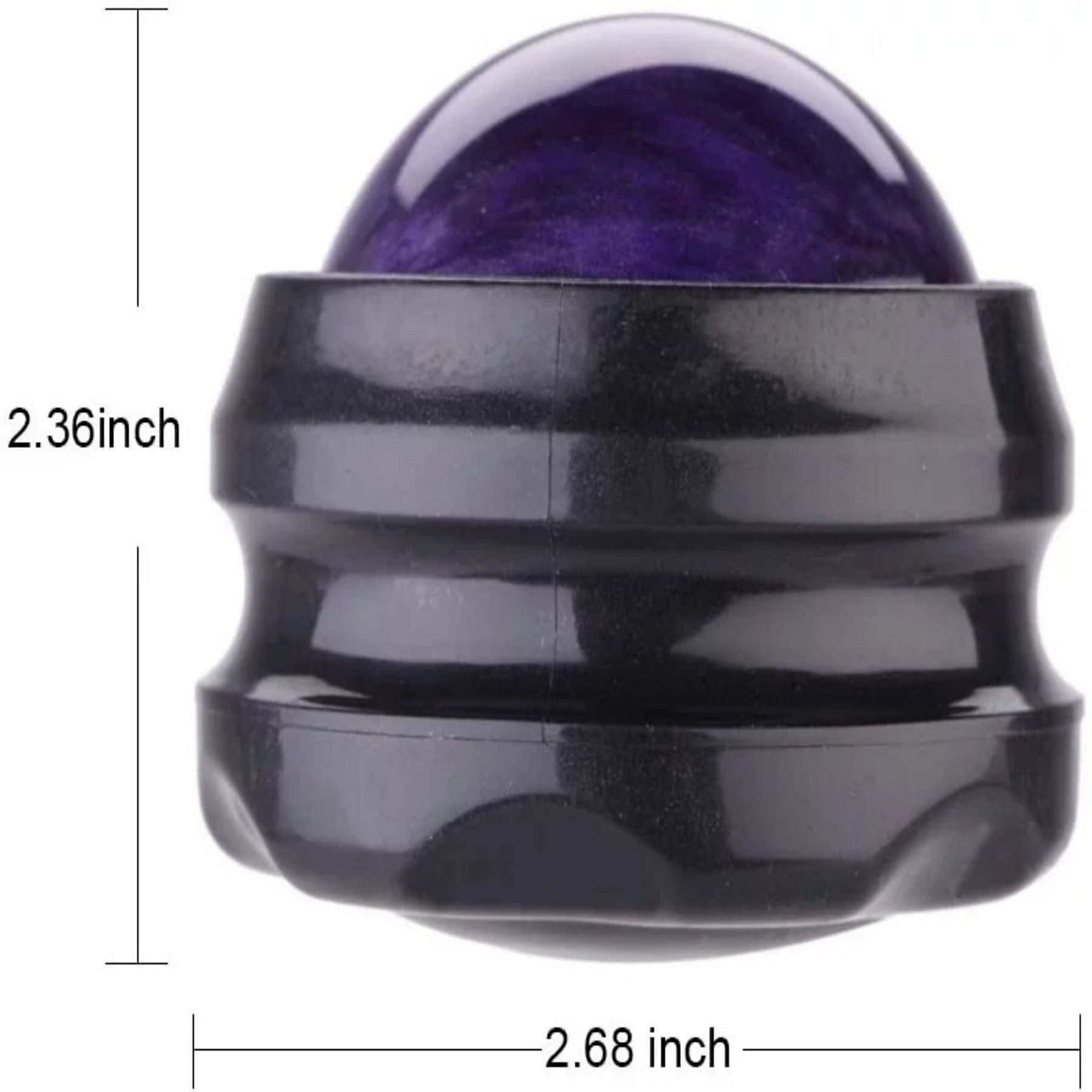 Eine schwarze Massagerolle mit einem lila Stein oben. Abmessungen sind angegeben.