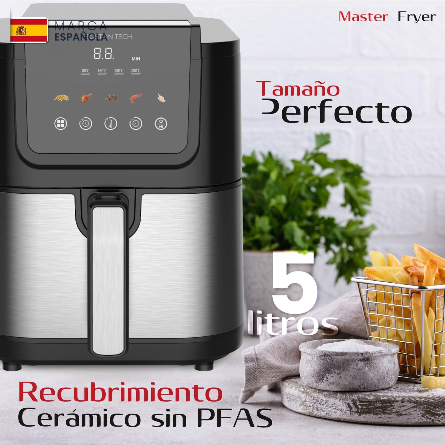Freidora de aire con patatas fritas, sal y texto. La freidora es negra y plateada.