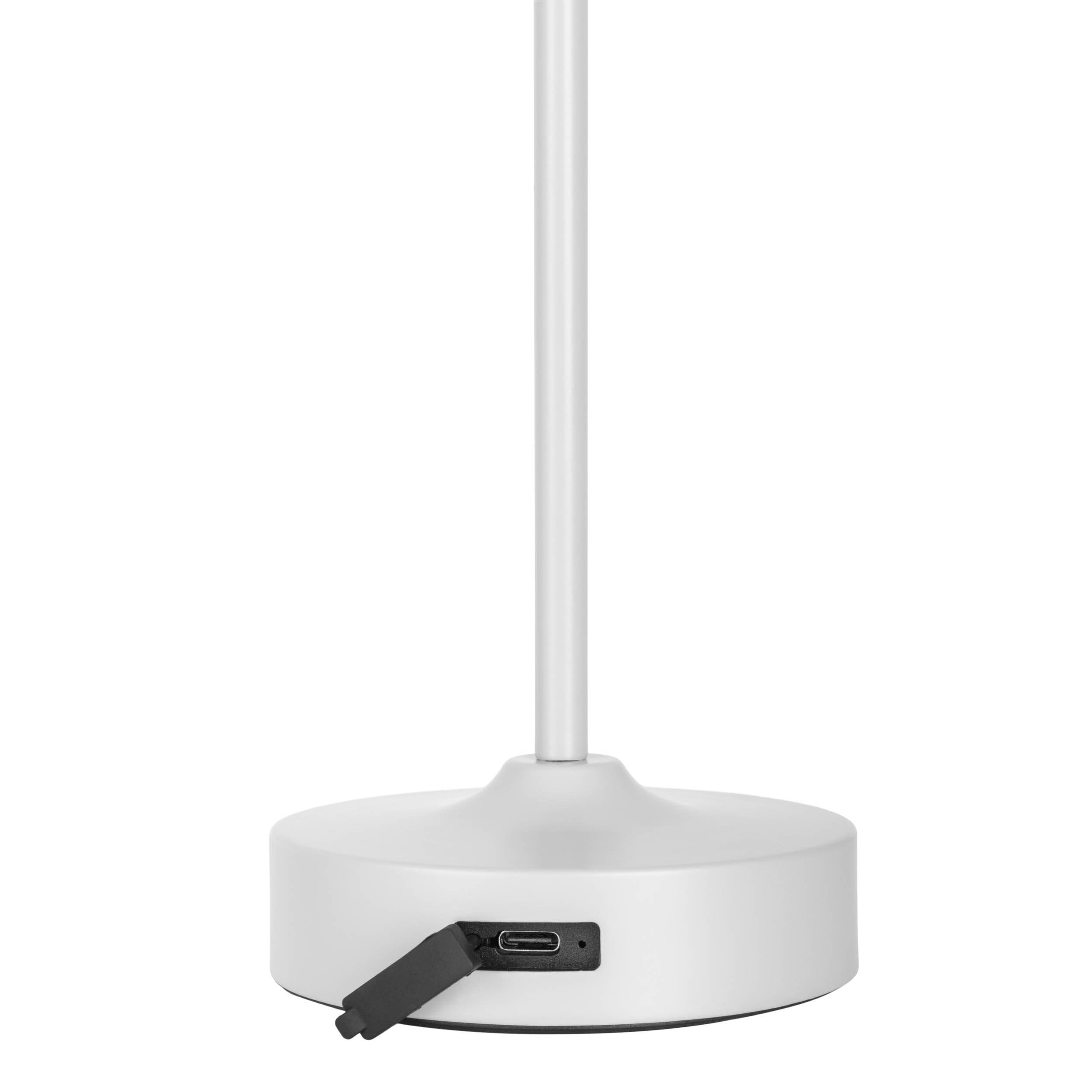 Weißer Lampensockel mit USB-Ladeanschluss. Eine schwarze Abdeckung ist geöffnet und zeigt den Anschluss.