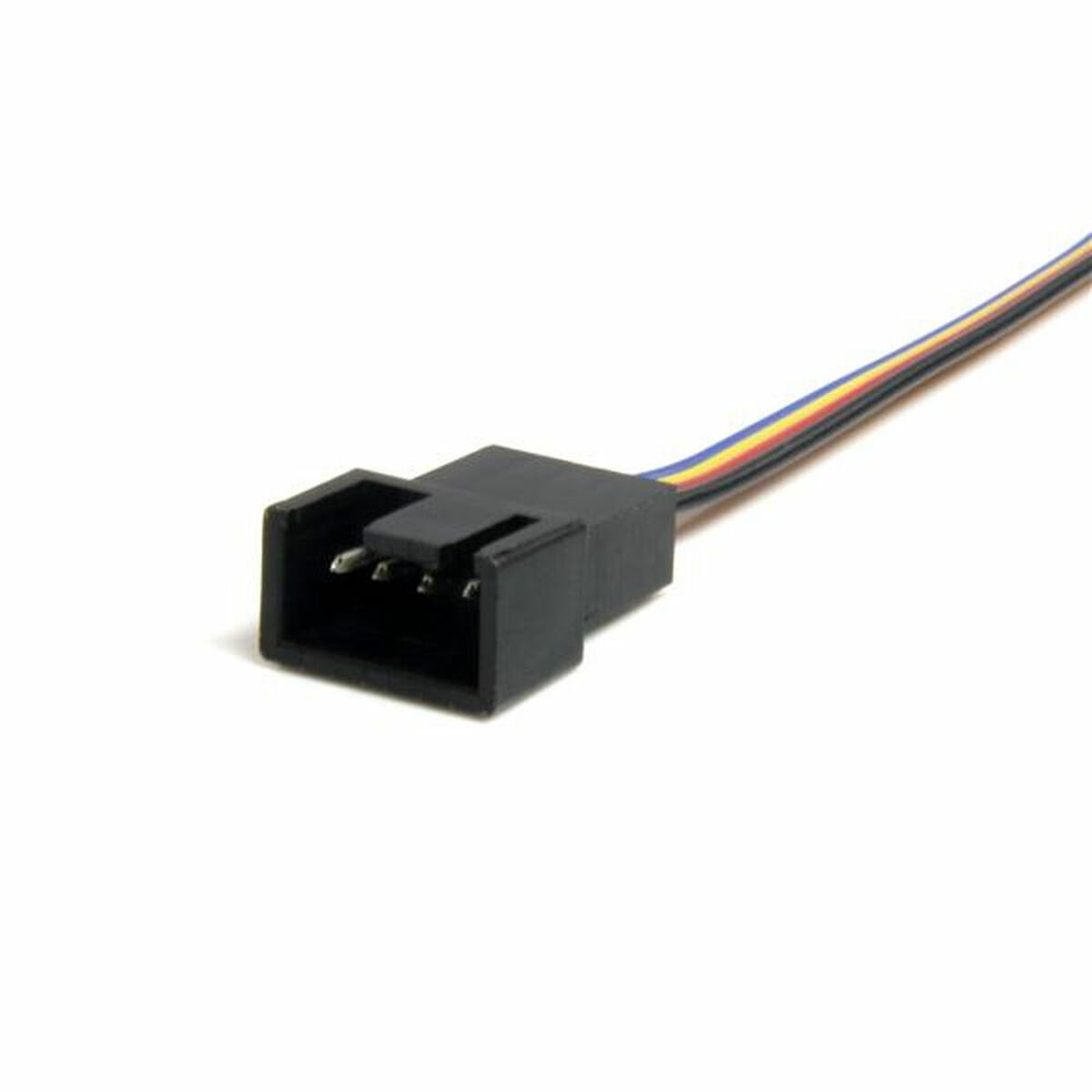 Un conector negro con cuatro cables: amarillo, rojo, negro y azul. Sobre fondo blanco.