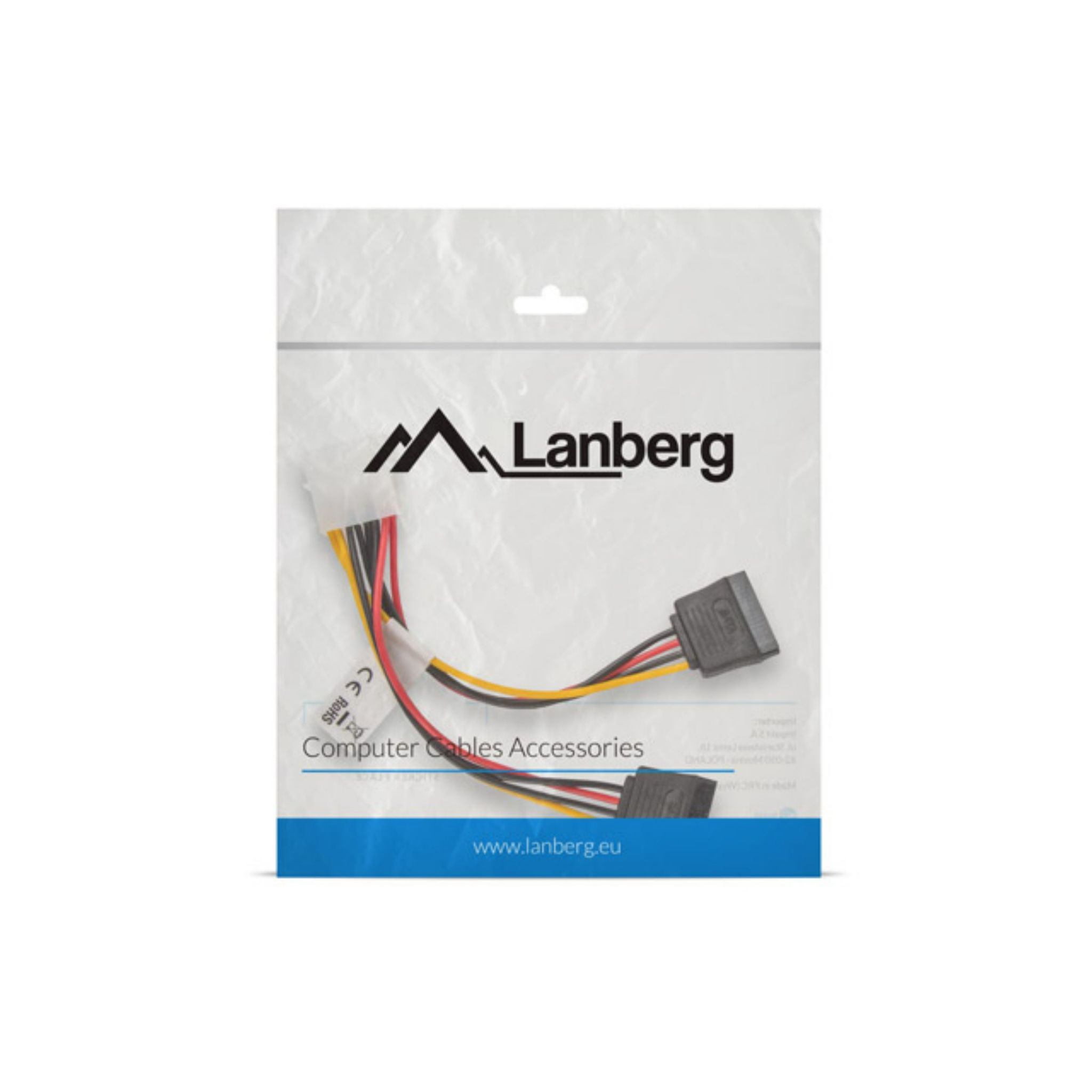 Una bolsa de plástico con cables y accesorios de computadora. Tiene el logotipo de Lanberg y la dirección del sitio web.