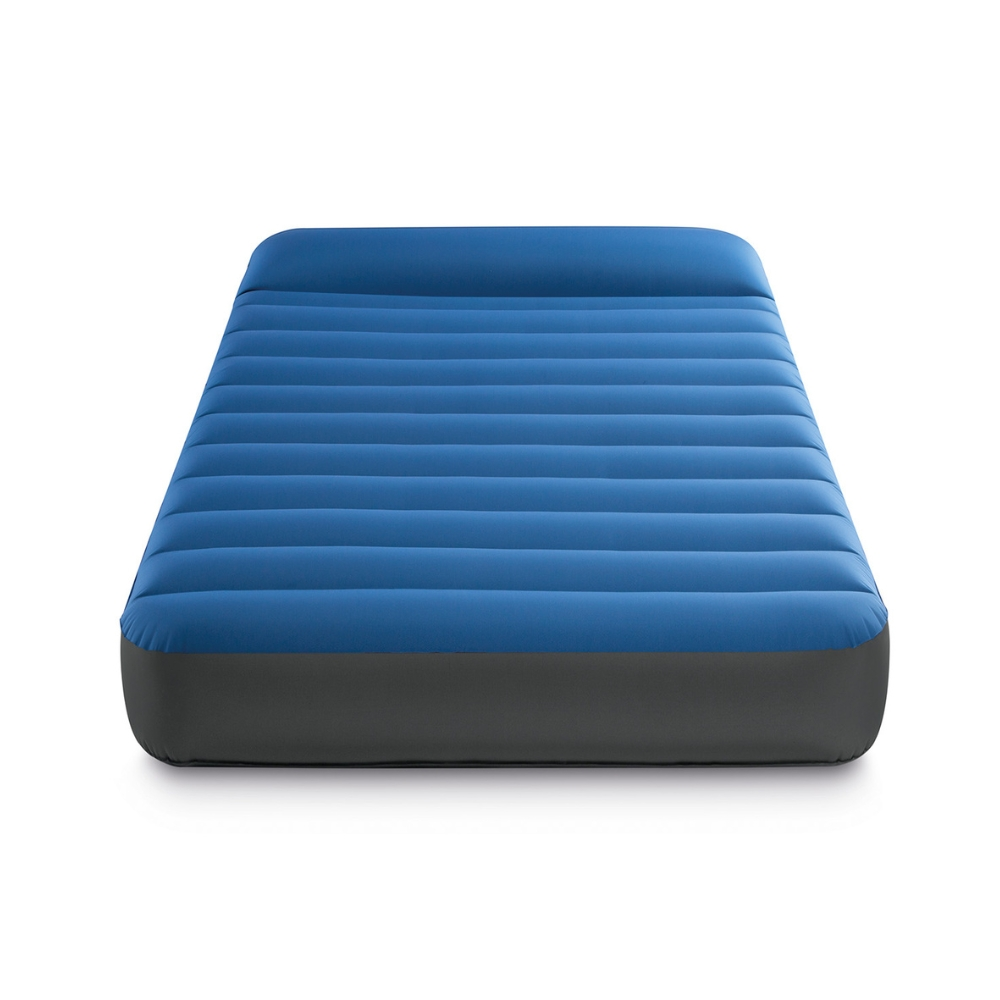 Blauw en grijs opblaasbaar luchtmatras.