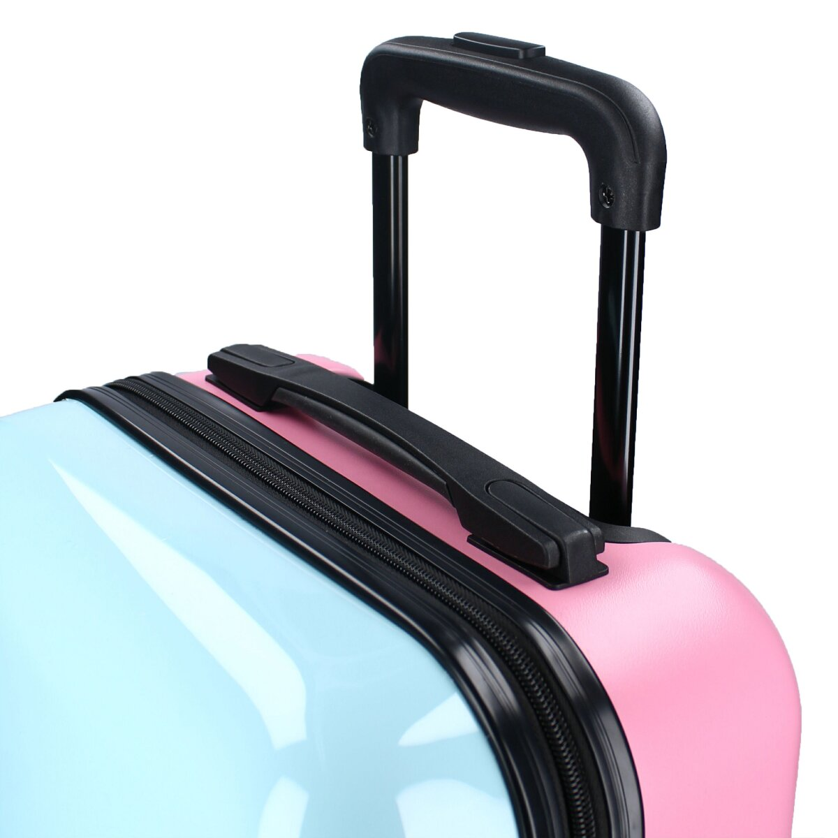 Nahaufnahme eines blau-rosa Koffers mit schwarzem Griff und Reißverschluss.