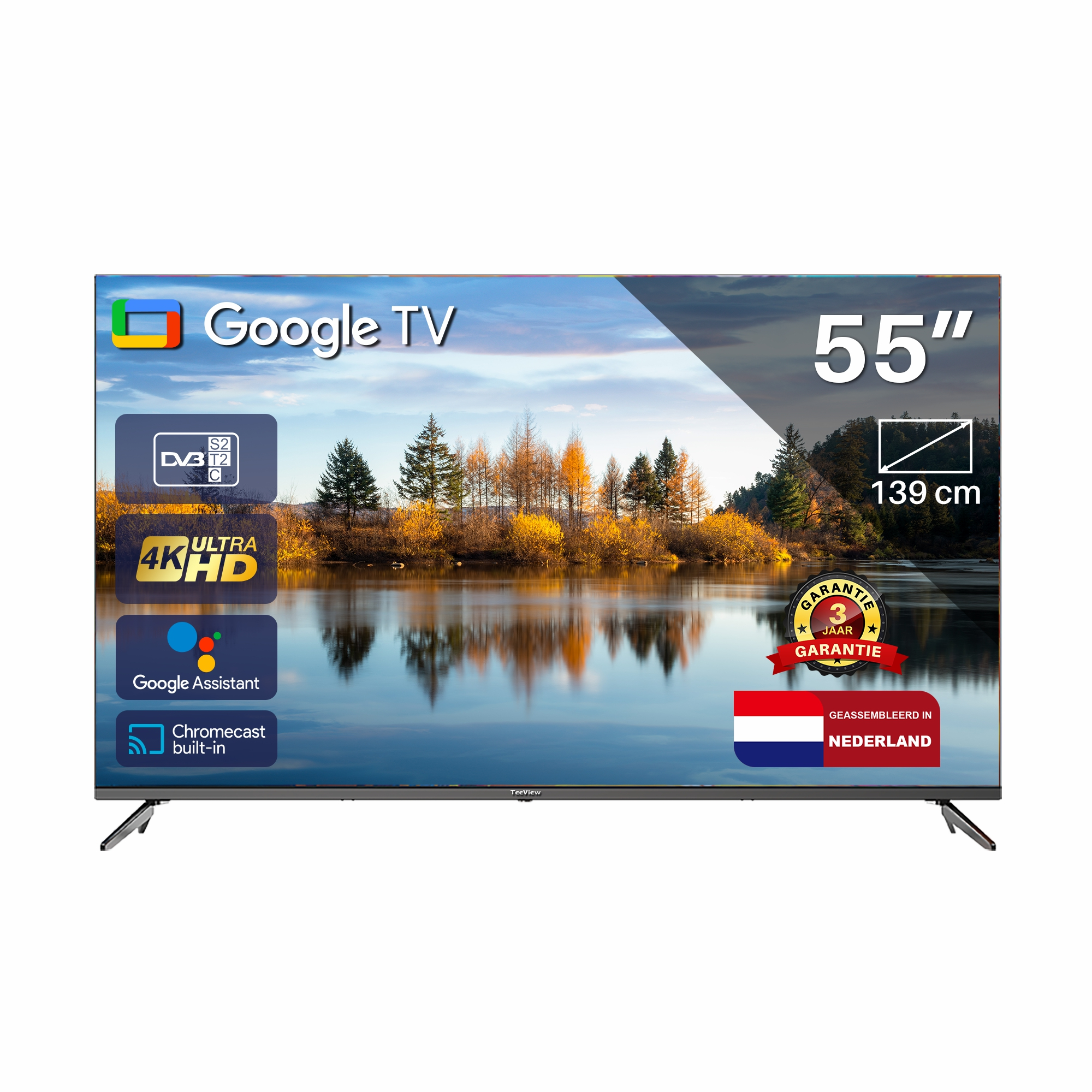 Een 55-inch Google TV-scherm toont een boslandschap en productkenmerken in witte tekst.