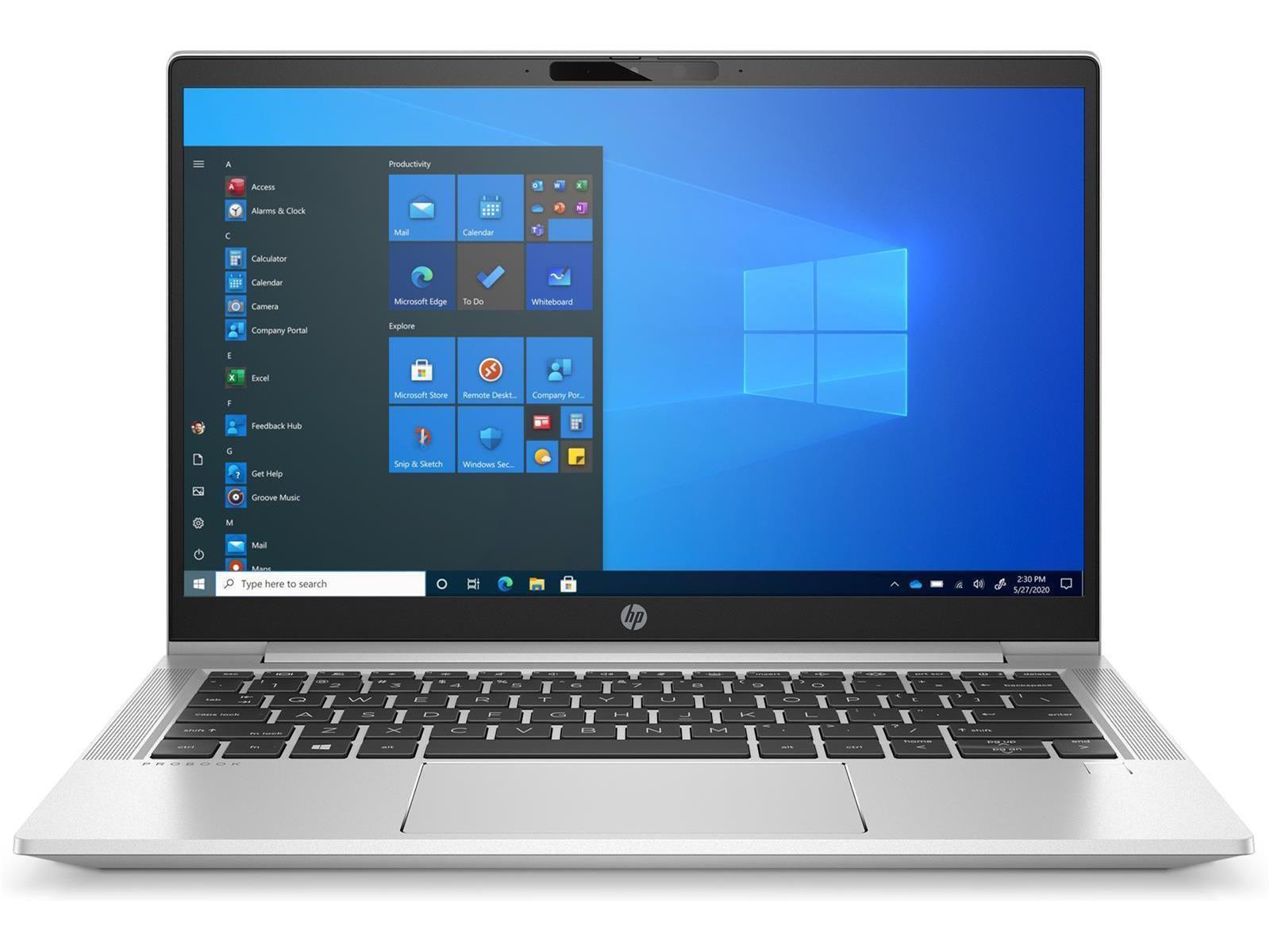 Ein silberner HP Laptop mit schwarzer Tastatur und Bildschirm, der einen Windows-Desktop anzeigt.