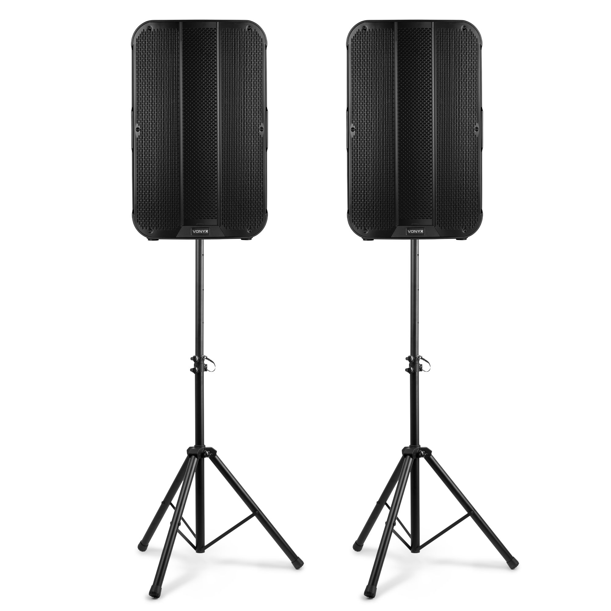 Dos altavoces negros sobre soportes, fondo blanco.