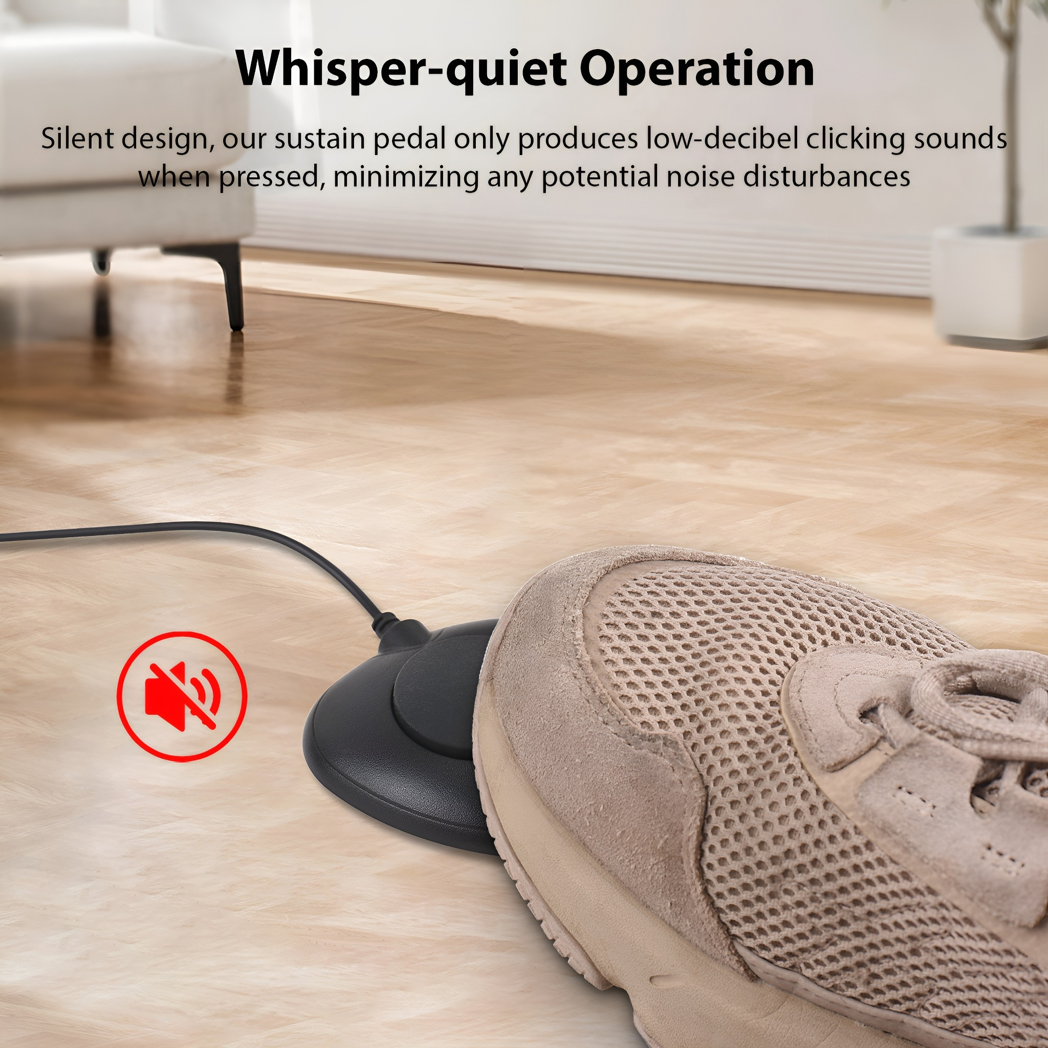 Fuß auf einem Sustain-Pedal. Ein Kein-Ton-Symbol ist sichtbar.