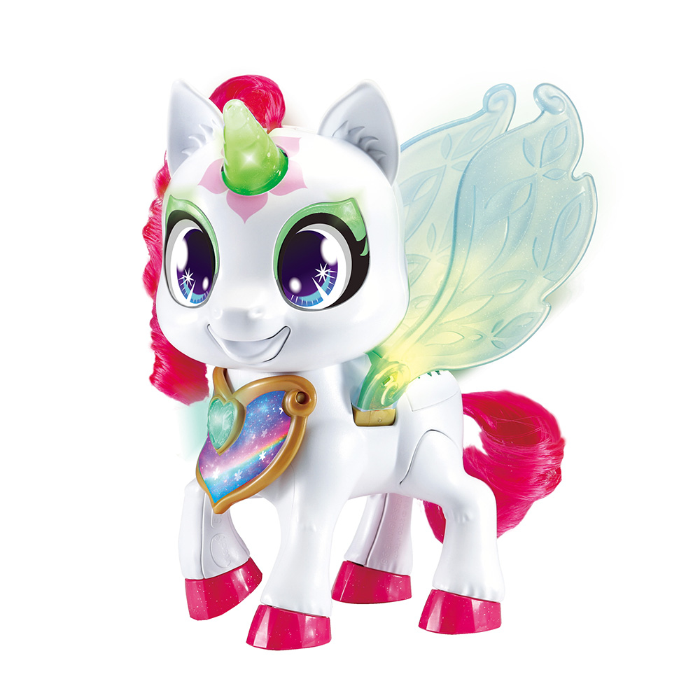 Ein weißes Spielzeug-Einhorn mit leuchtend grünem Horn, pinker Mähne, transparenten Flügeln und Regenbogen-Brustplatte.