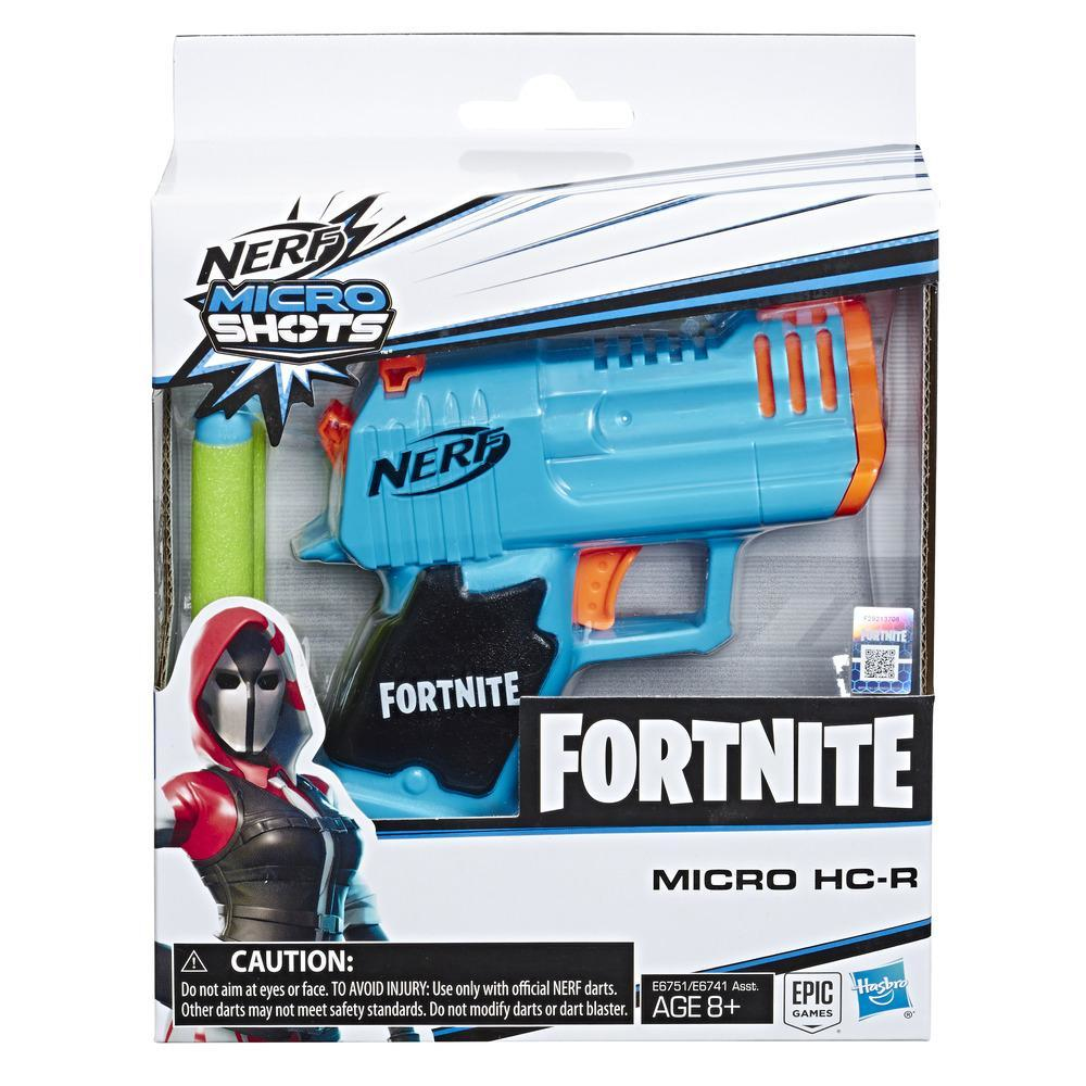 Eine Nerf-Pistole in Blau und Orange, mit einem Fortnite-Logo und einer Box mit einer Figur.