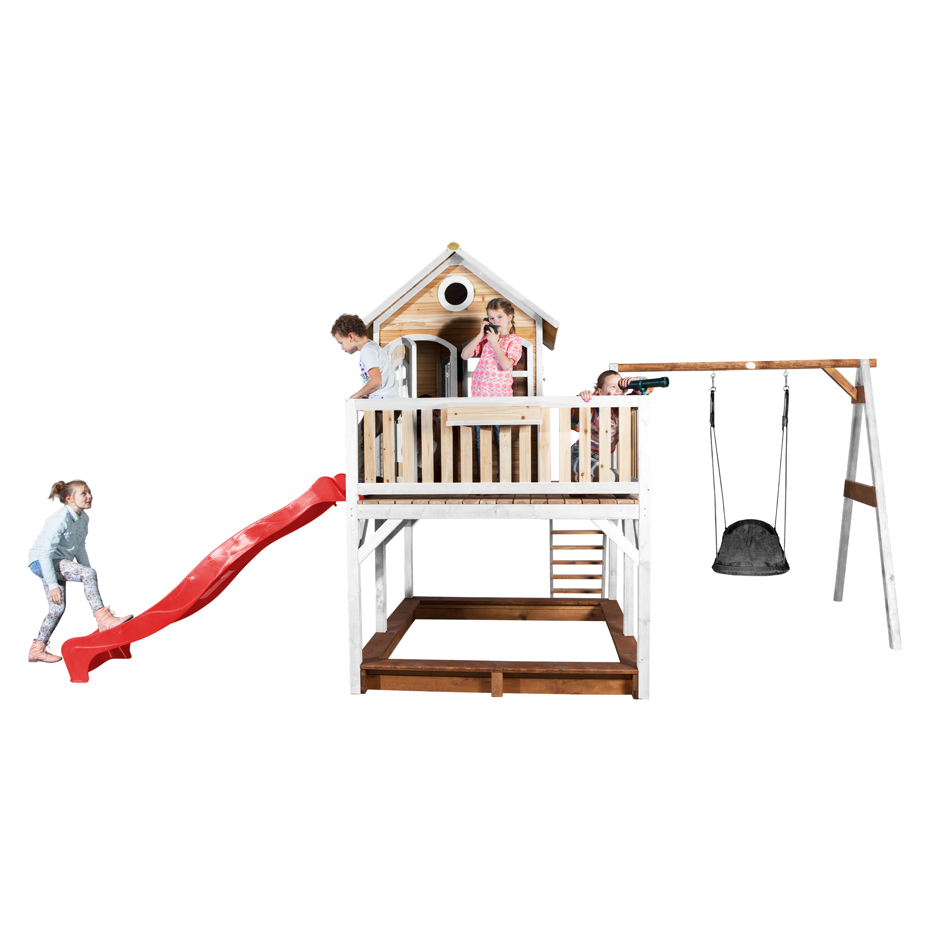 Spielgerüst aus Holz mit Rutsche und Schaukel, Kinder spielen.