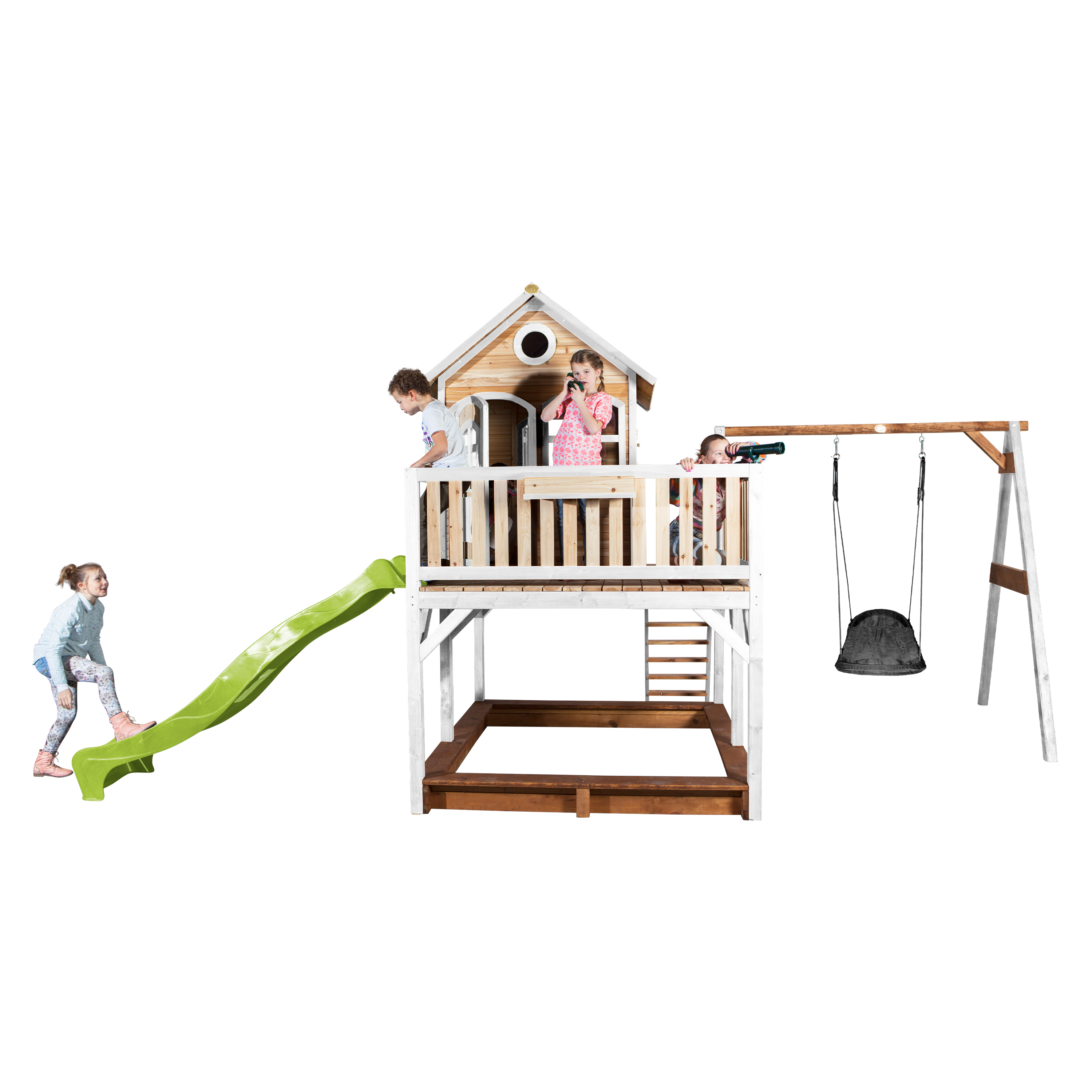 Ein hölzerner Spielplatz mit Rutsche, Schaukel und spielenden Kindern auf weißem Hintergrund.