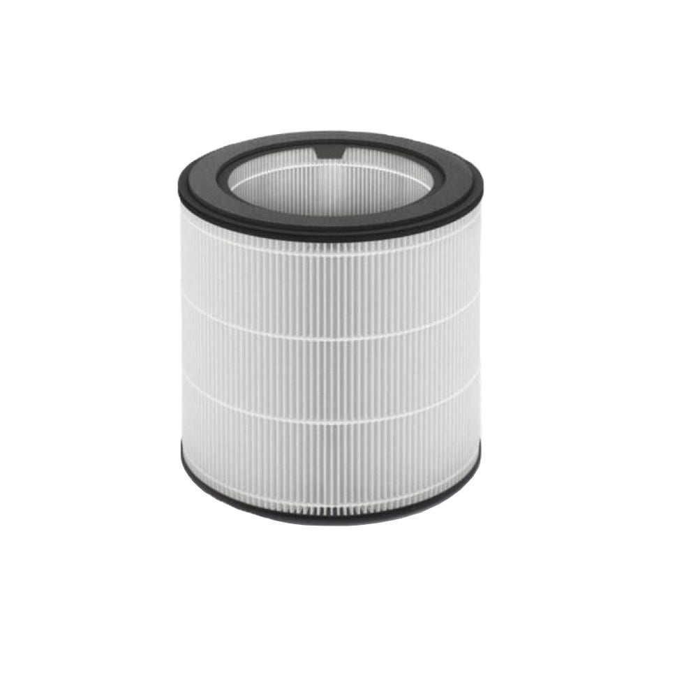 Un filtro dell'aria cilindrico con parte superiore e inferiore nere e materiale filtrante bianco plissettato su sfondo bianco.