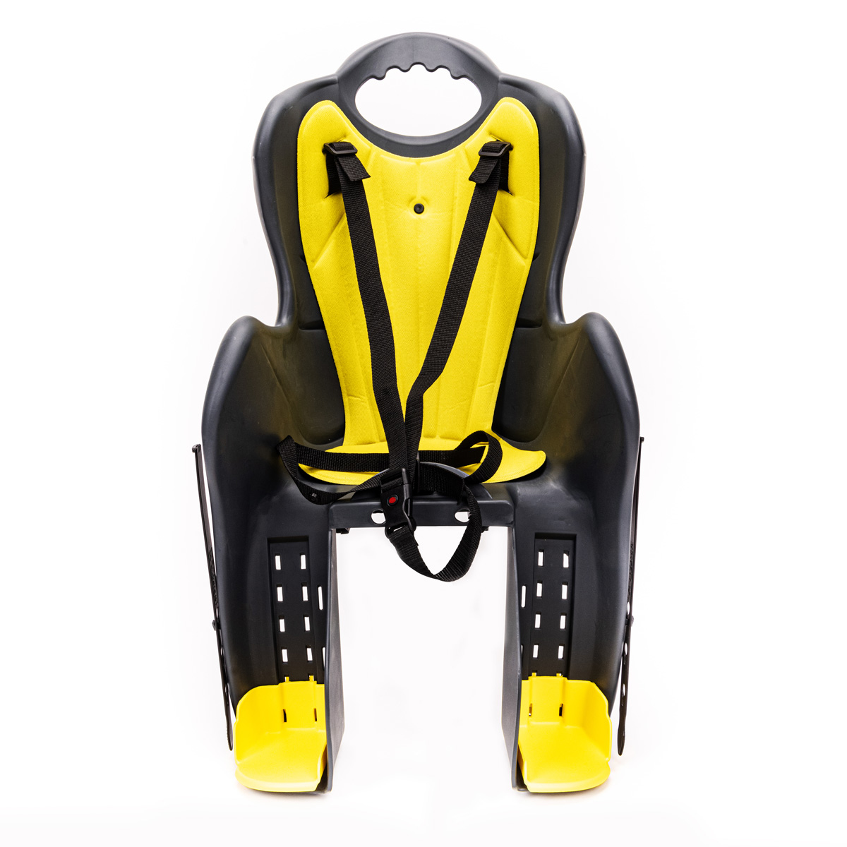 Un seggiolino per bici nero e giallo su sfondo bianco.