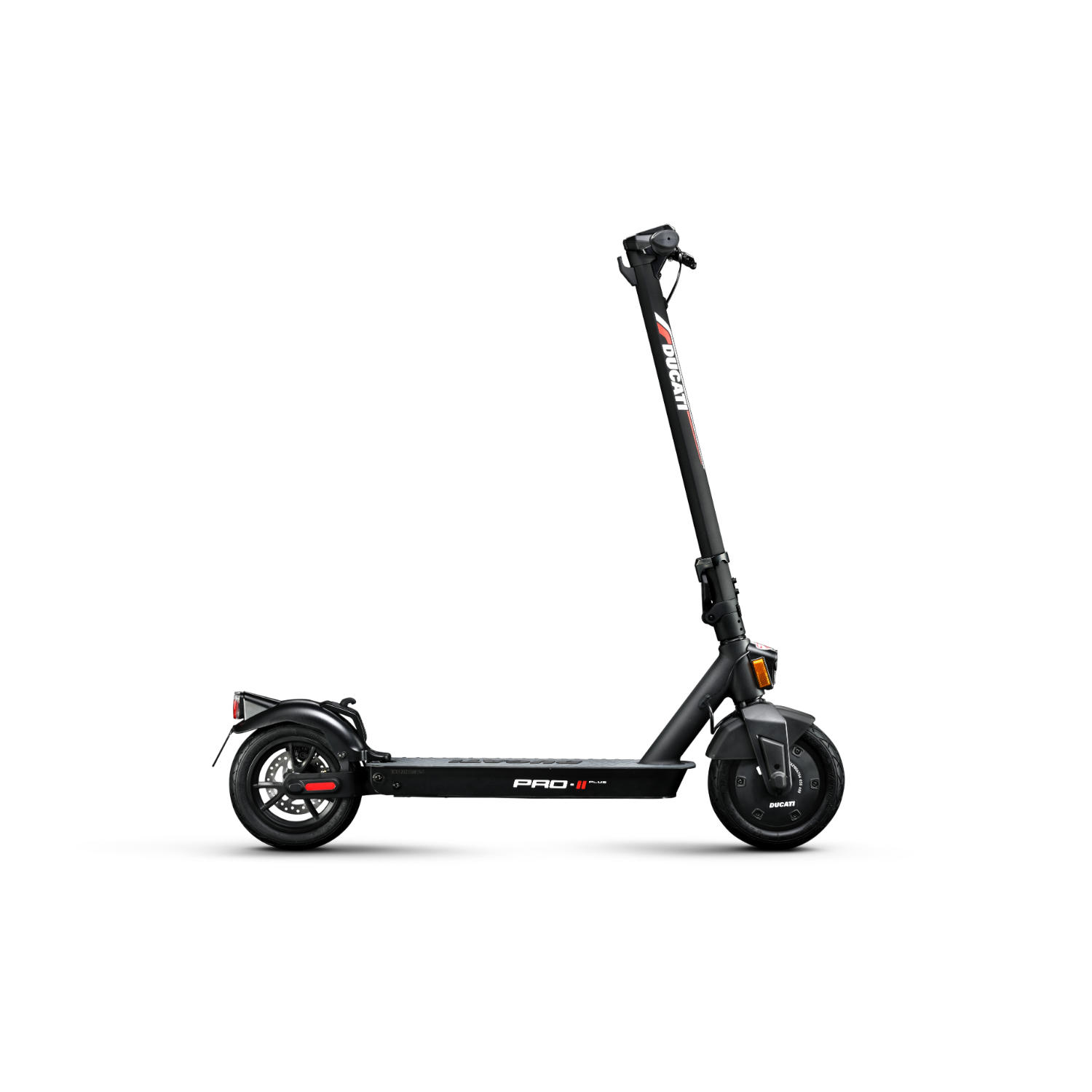 Un monopattino elettrico Ducati nero su sfondo bianco, vista laterale.