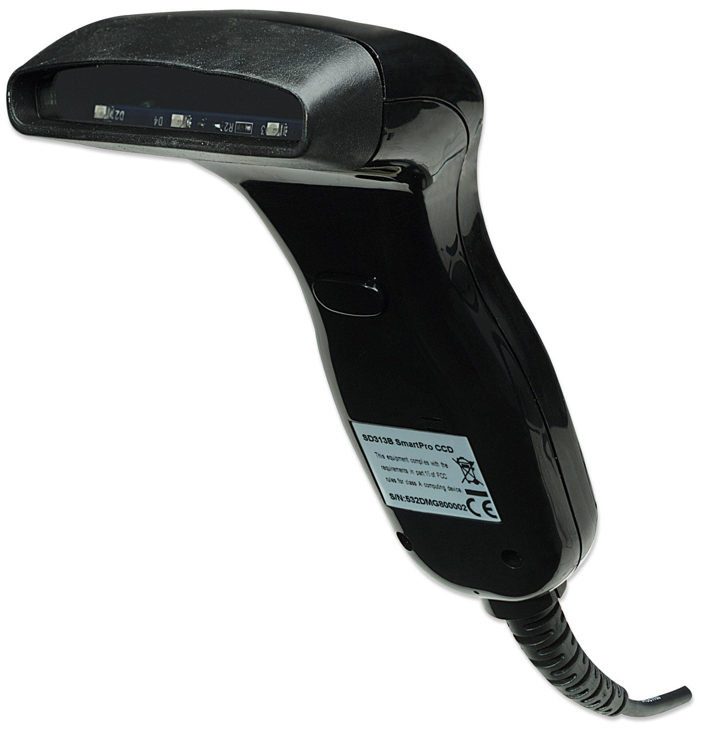 Scanner di codici a barre nero con manico nero e cavo. Lo scanner è inclinato verso l'alto.