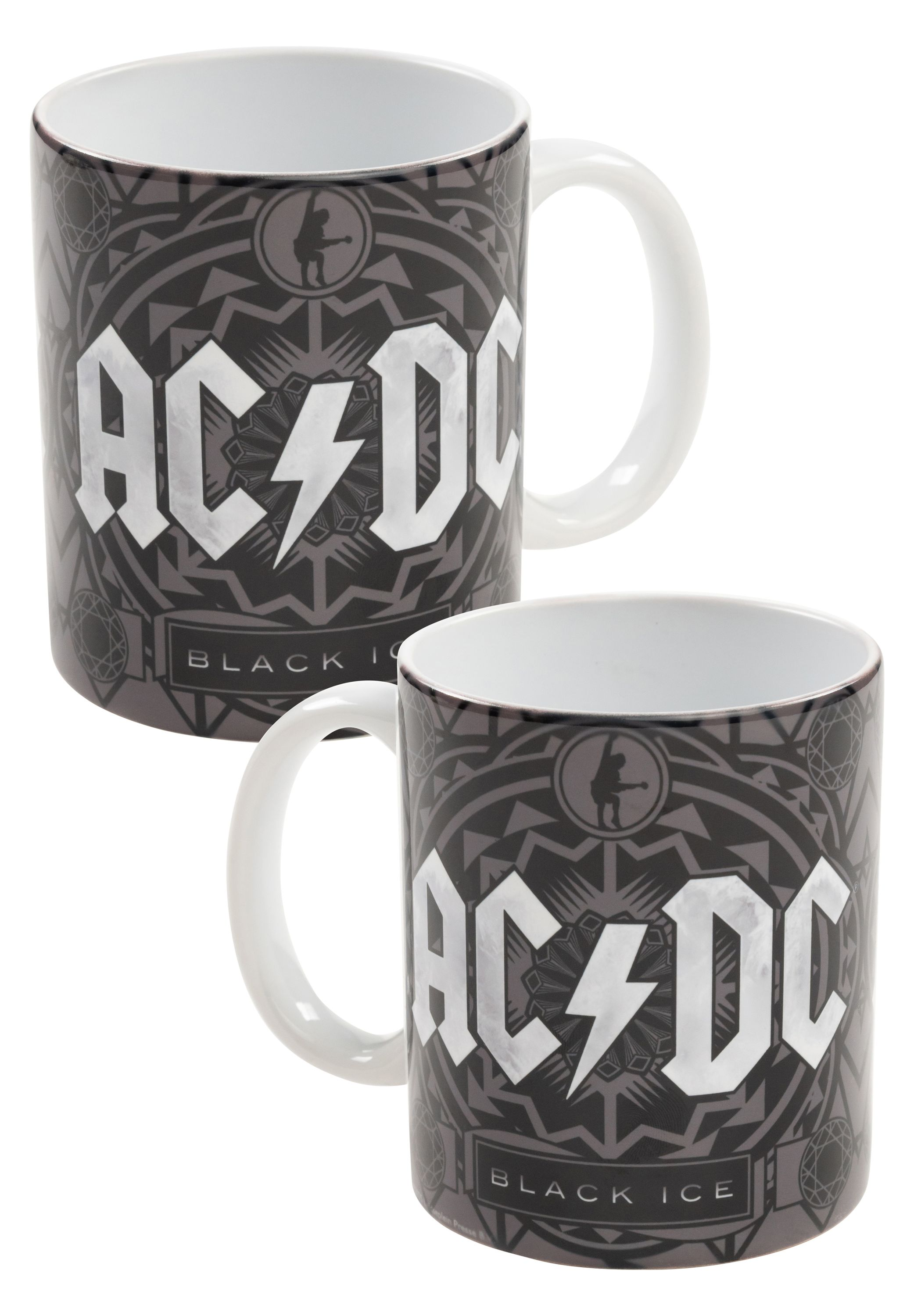 Zwei schwarze Becher mit dem AC/DC-Logo in Weiß und einem schwarz-grauen Hintergrund.