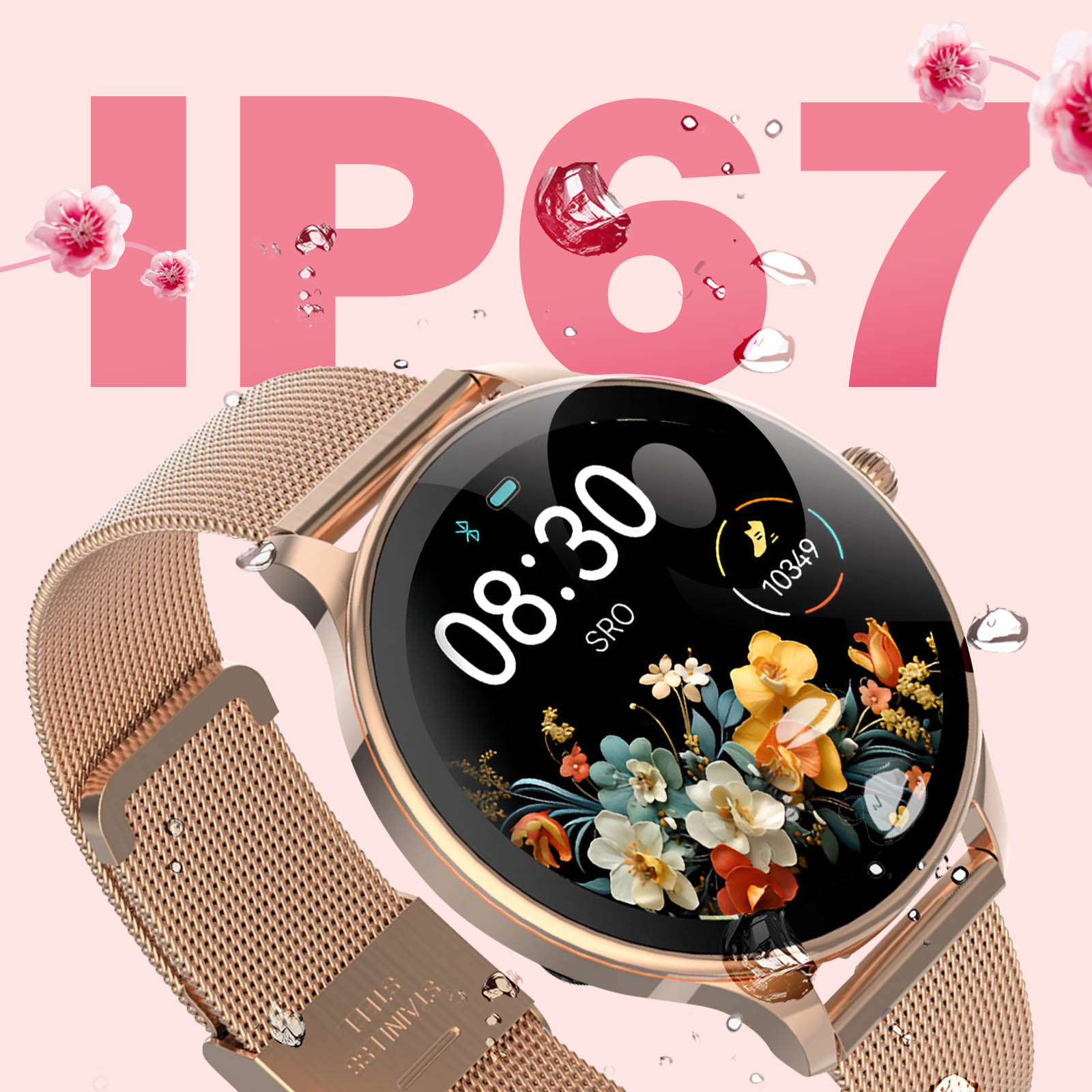 Złoty smartwatch z wyświetlaczem kwiatowym, kroplami wody i tekstem IP67 na różowym tle.